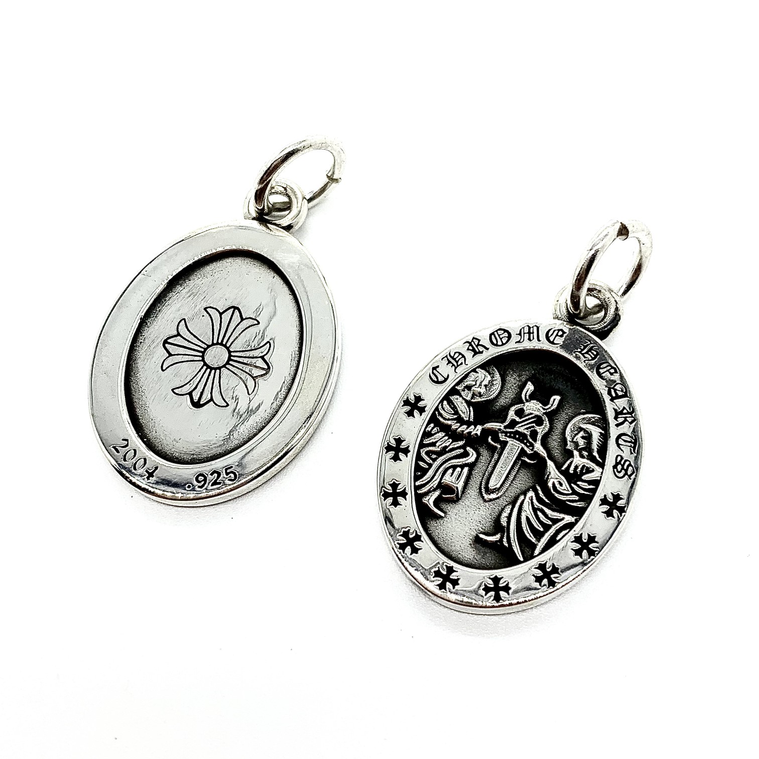 CHROME HEARTS クロムハーツ オーバルエンジェルカード（CHROME HEARTS 057）