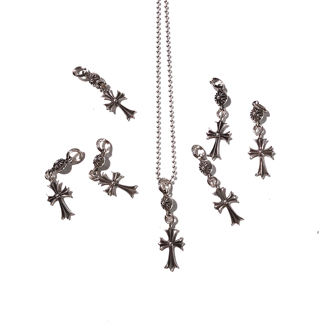 CHROME HEARTS クロムハーツ  クラシックなクロスビーズチェーン（CHROME HEARTS 059）