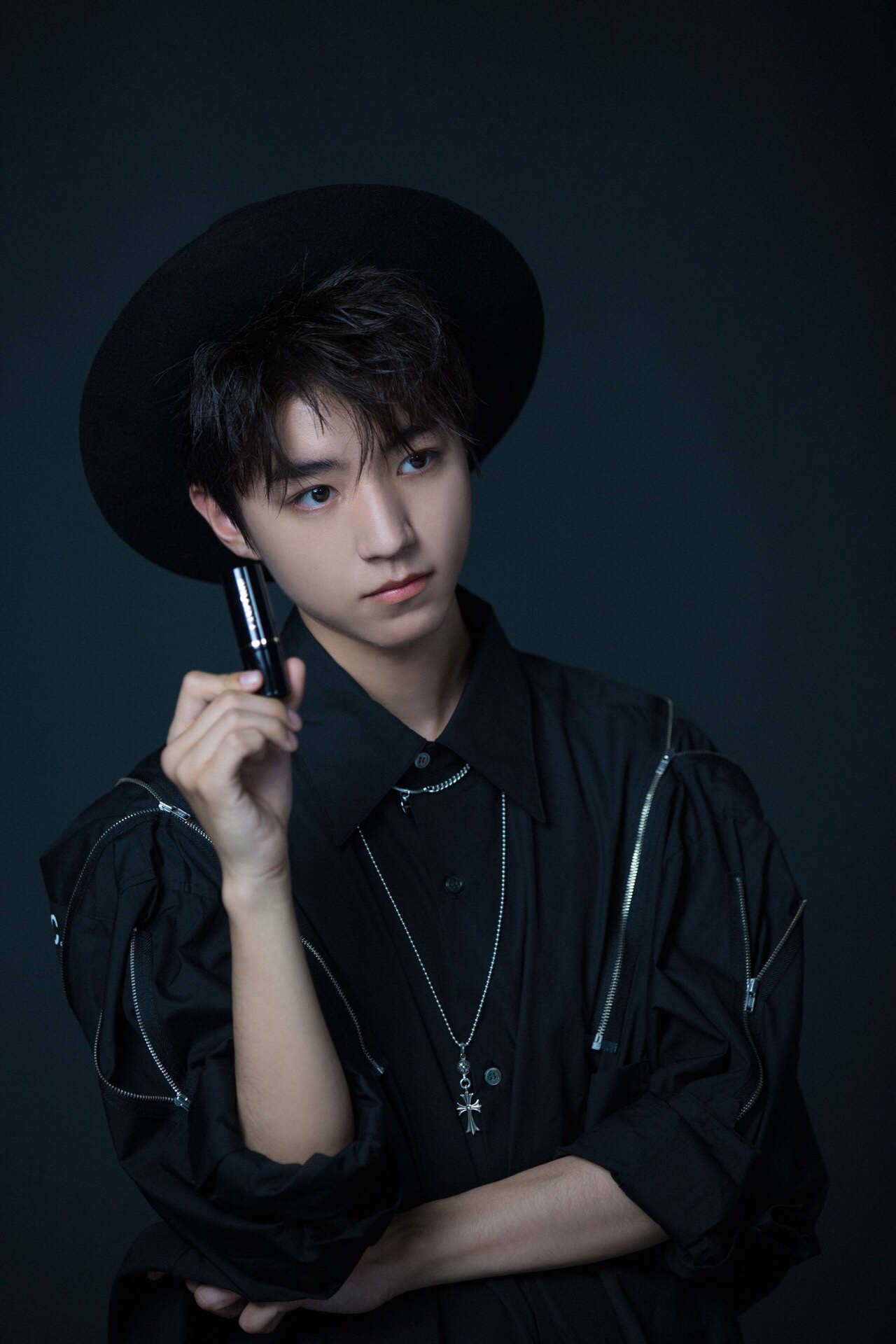 CHROME HEARTS クロムハーツ  クラシックなクロスビーズチェーン（CHROME HEARTS 059）