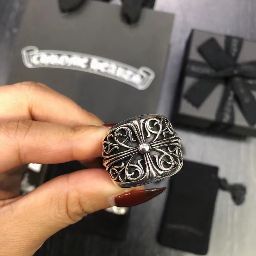 CHROME HEARTS クロムハーツ  ブドウの木クロスリング（CHROME HEARTS 066）