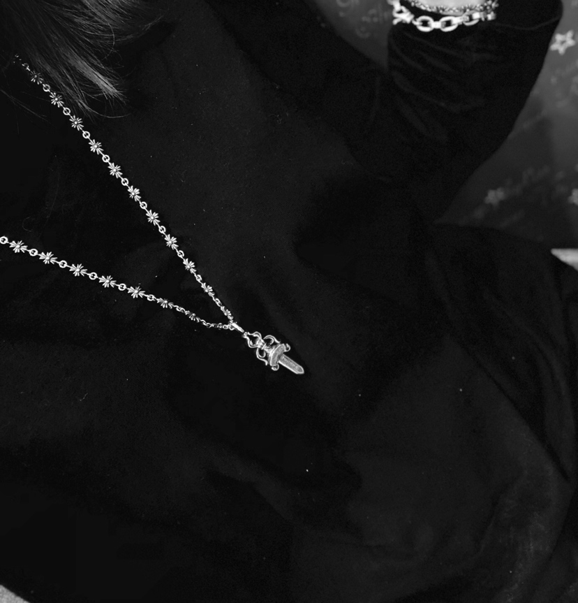 CHROME HEARTS クロムハーツ ソードクロスチェーン-小（CHROME HEARTS 073）