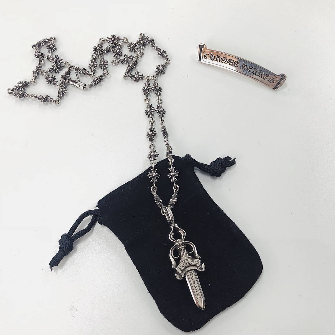 CHROME HEARTS クロムハーツ ソードクロスチェーン-小（CHROME HEARTS 073）