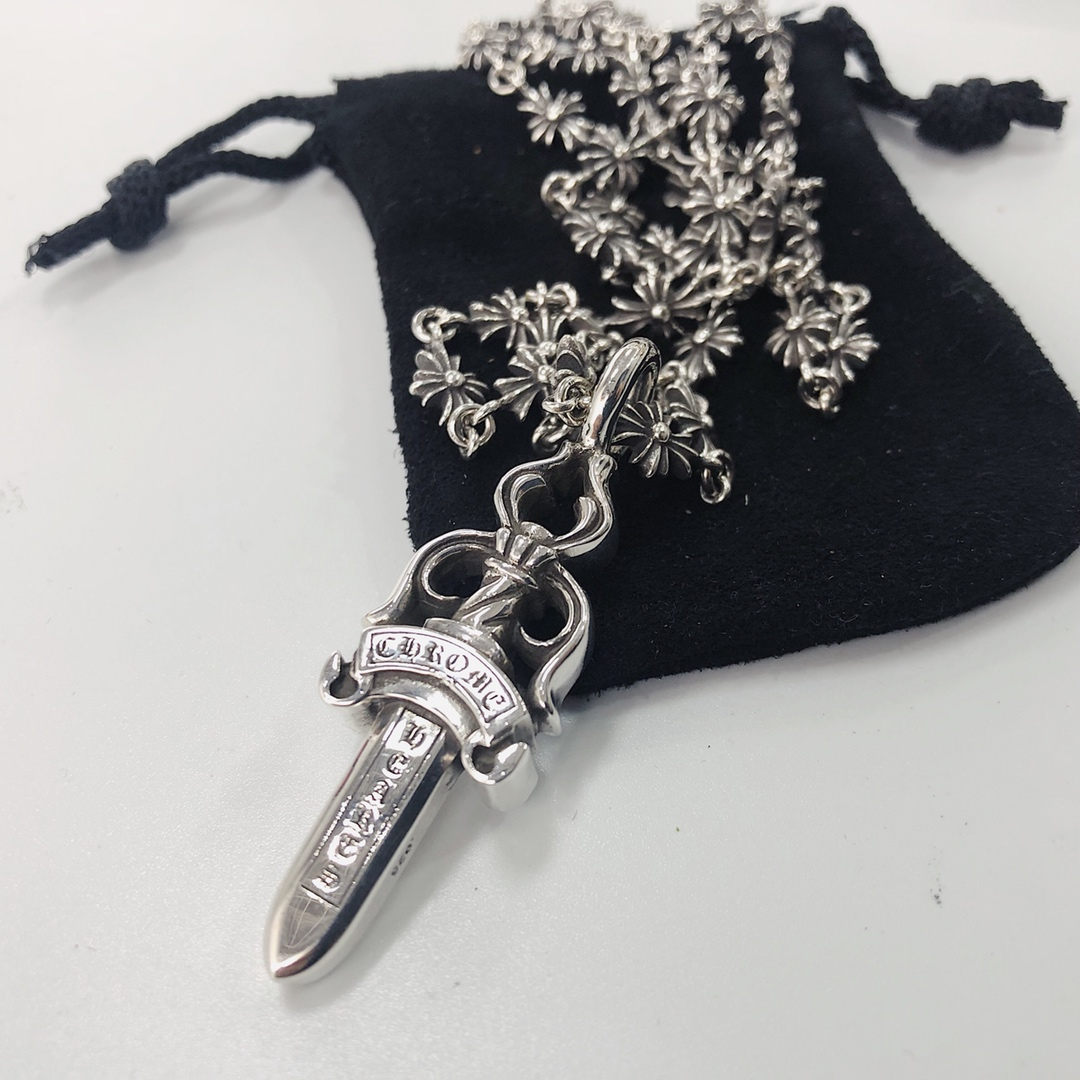 CHROME HEARTS クロムハーツ ソードクロスチェーン-小（CHROME HEARTS 073）