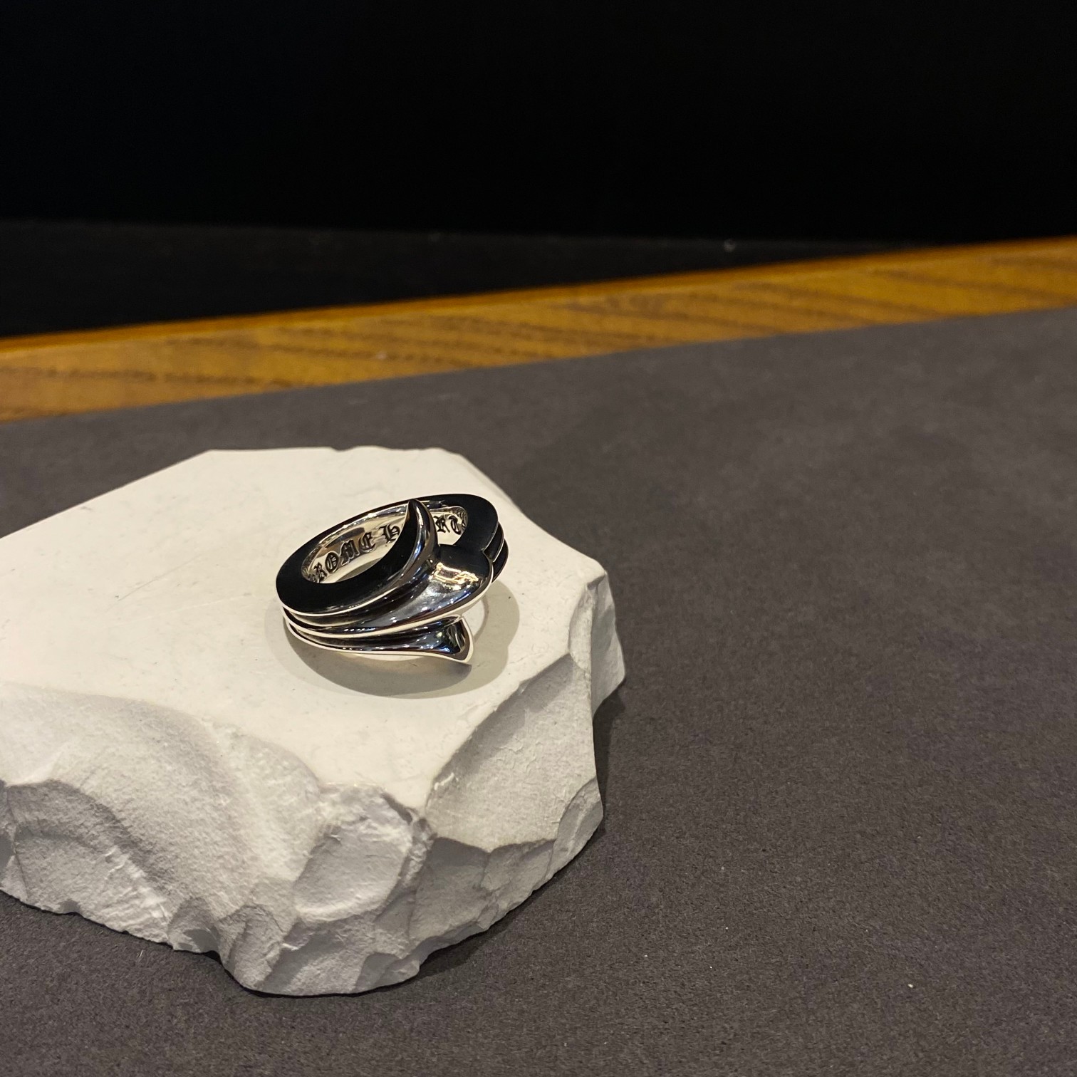 CHROME HEARTS クロムハーツ  半分のアイリスの花リング（CHROME HEARTS 080）