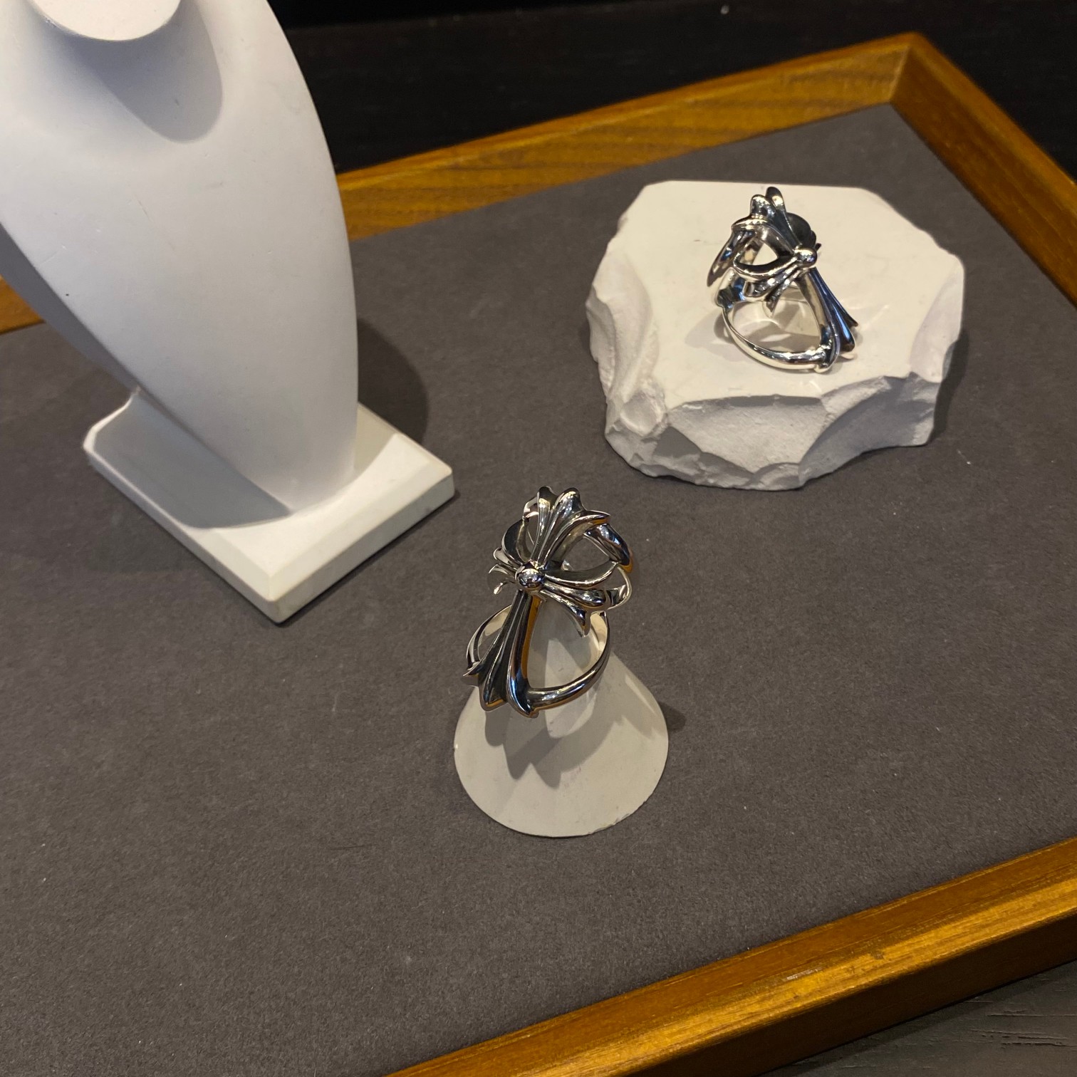 CHROME HEARTS クロムハーツ ラージクロス中空リング（CHROME HEARTS 091）