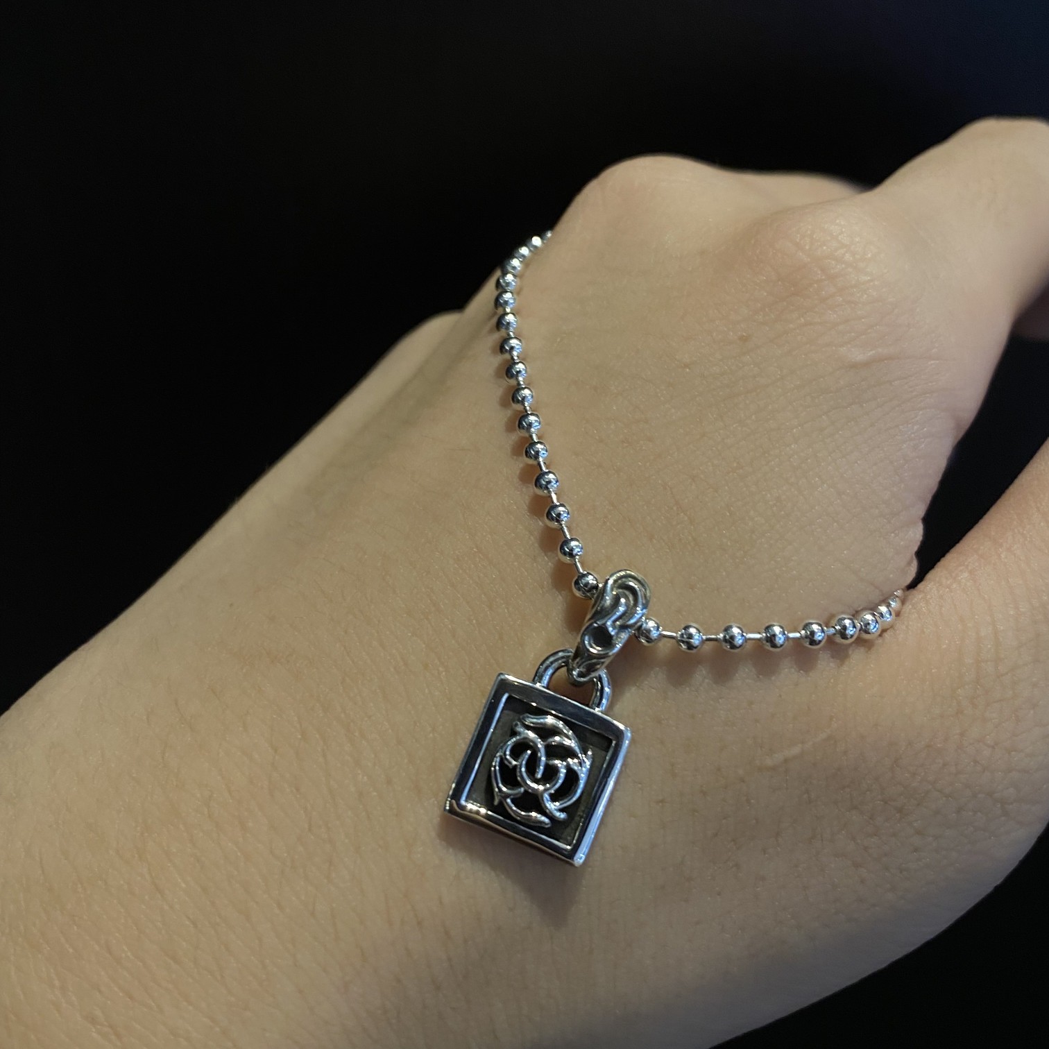 CHROME HEARTS クロムハーツ つるスモールスクエアネックレス-ボールチェーン/パールチェーン（CHROME HEARTS 101）