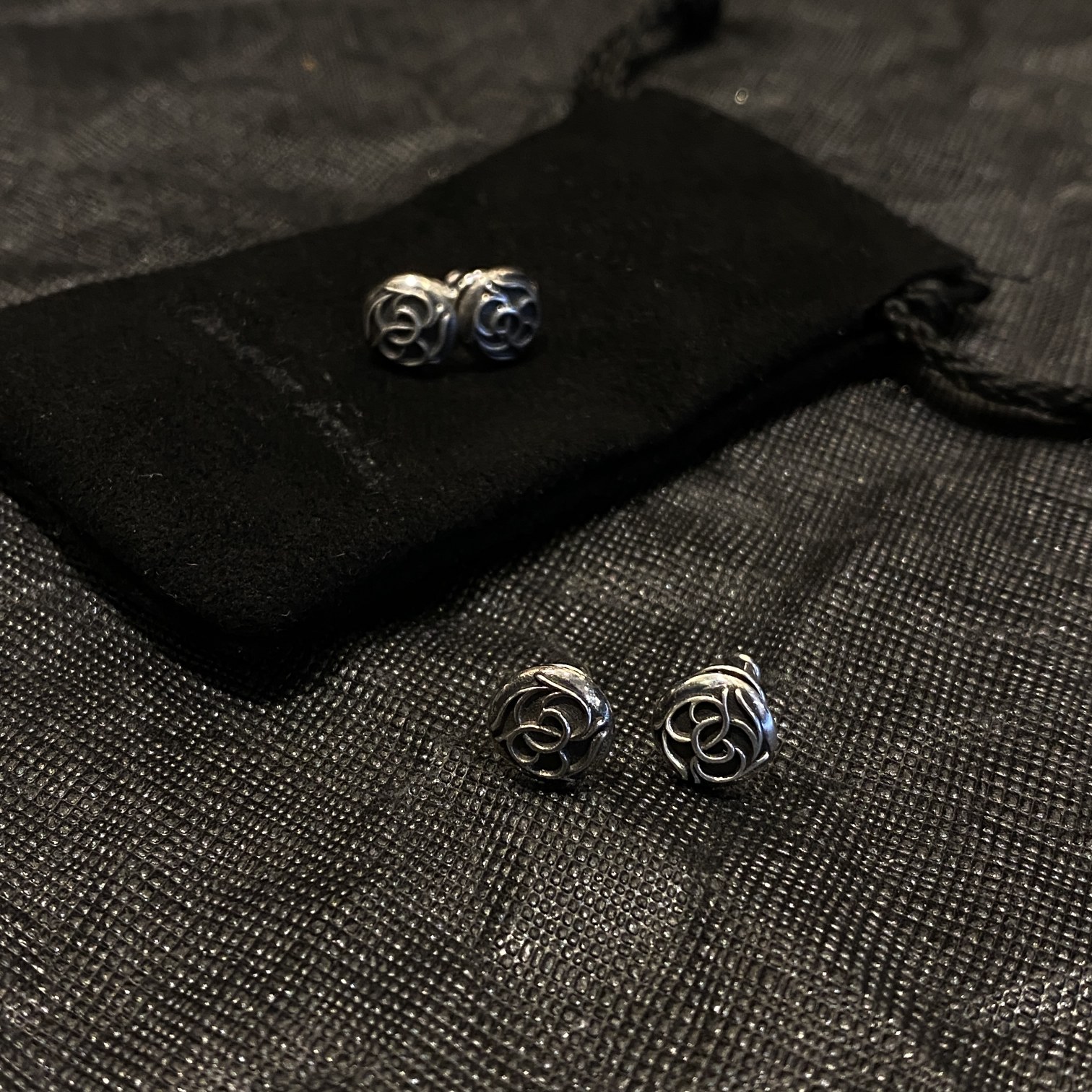 CHROME HEARTS クロムハーツ 薔薇の花のピアス（CHROME HEARTS 109）
