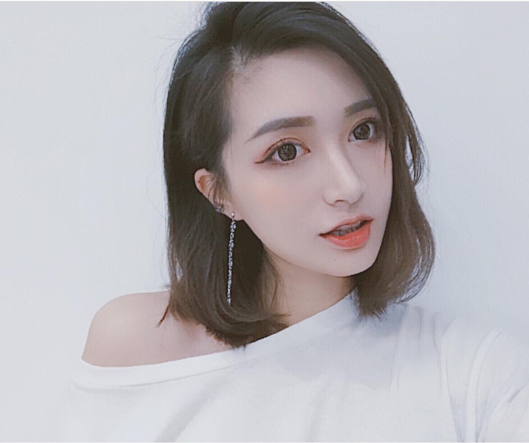 CHROME HEARTS クロムハーツ ファイブセクション クロスフラワー イヤリング（CHROME HEARTS 110）