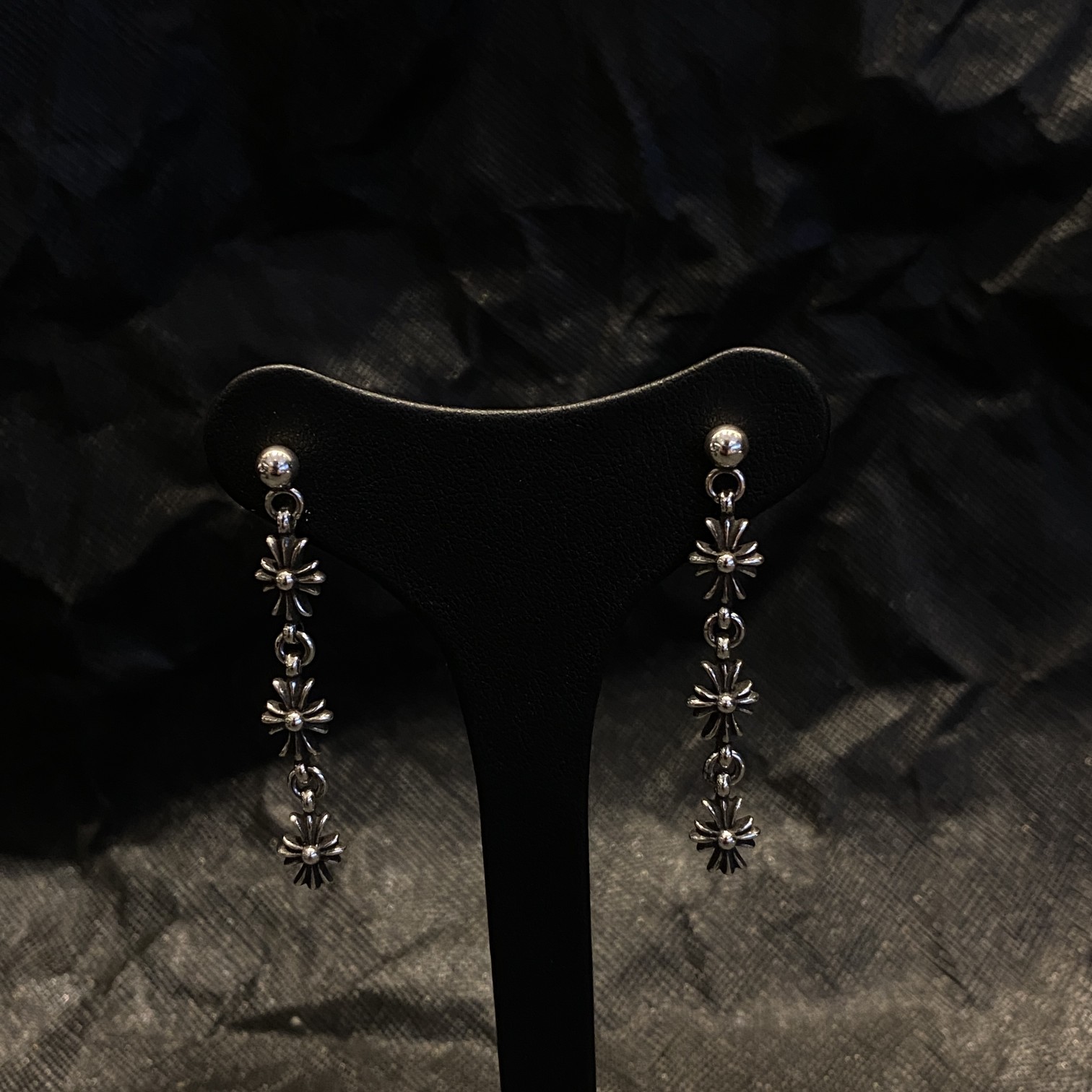 CHROME HEARTS クロムハーツ 3セクションクロスフラワーイヤリング（CHROME HEARTS 111）