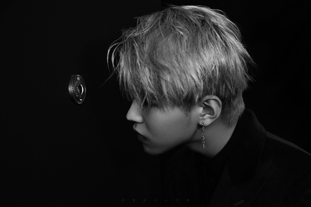 CHROME HEARTS クロムハーツ 3セクションクロスフラワーイヤリング（CHROME HEARTS 111）