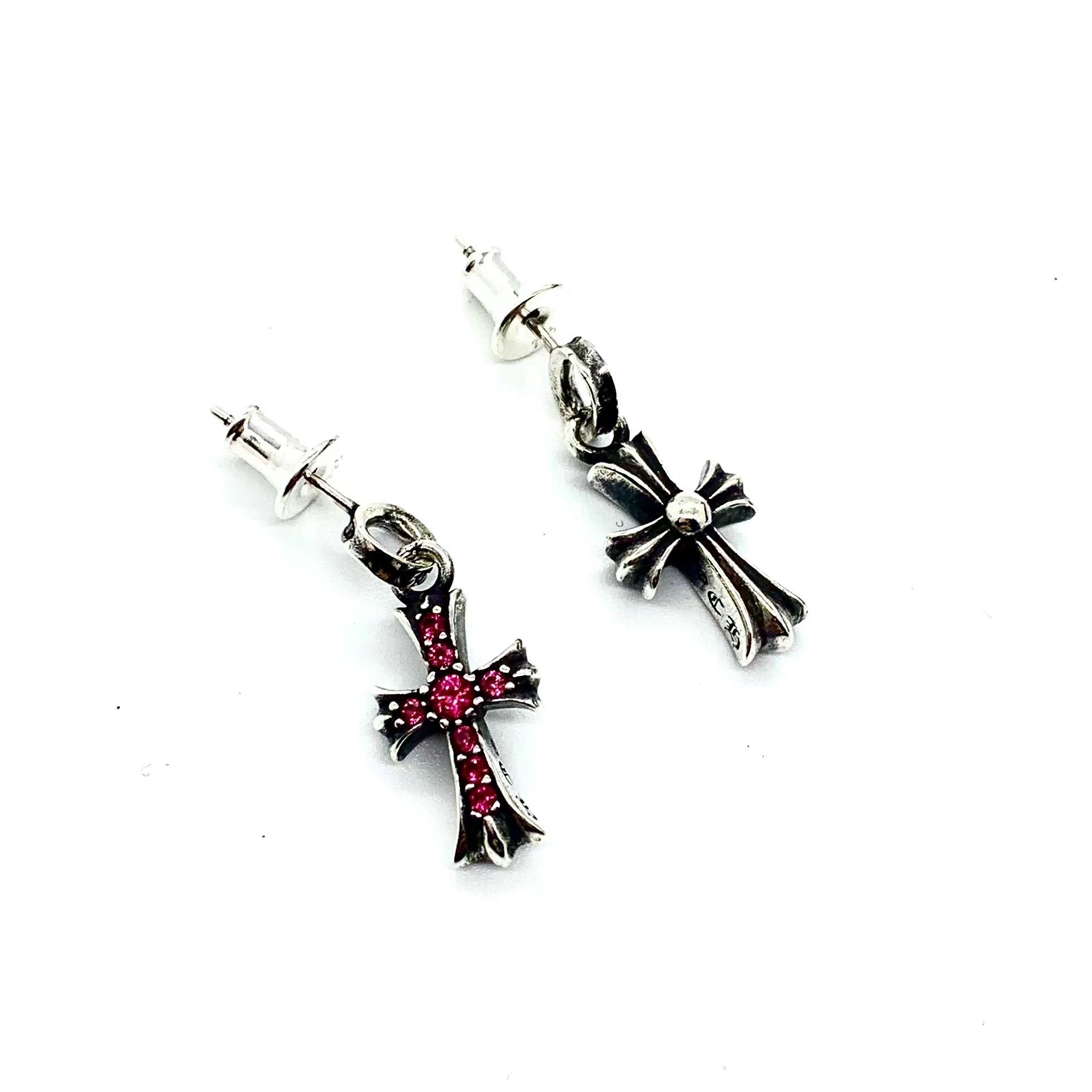CHROME HEARTS Red Diamond Stud Earrings(CHROME HEARTS 118) CHROME HEARTS Red Diamond Stud Earrings(CHROME HEARTS 118)