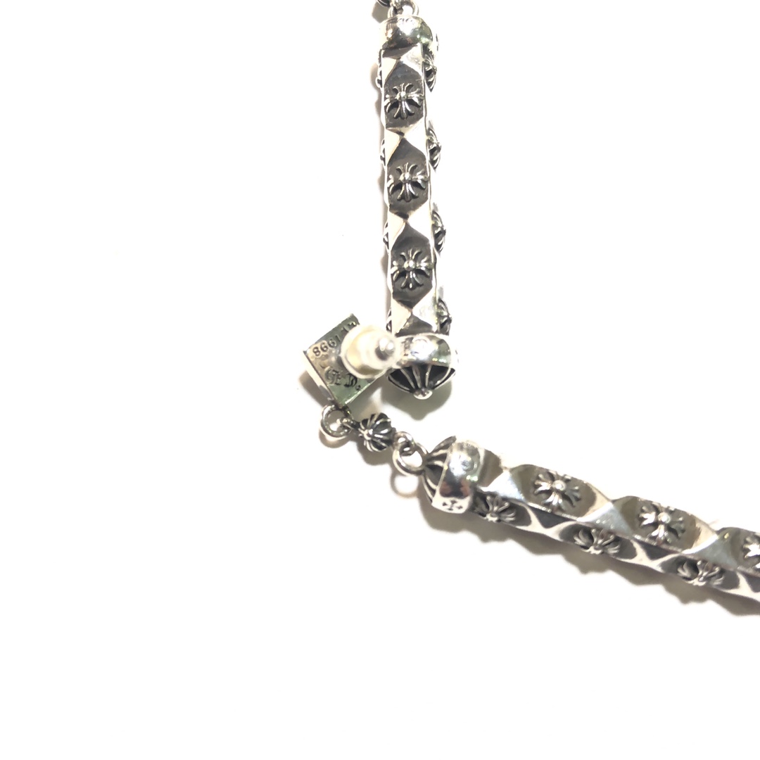 CHROME HEARTS クロムハーツ ファセットクロスシリンドリカルイヤリング（CHROME HEARTS 115）