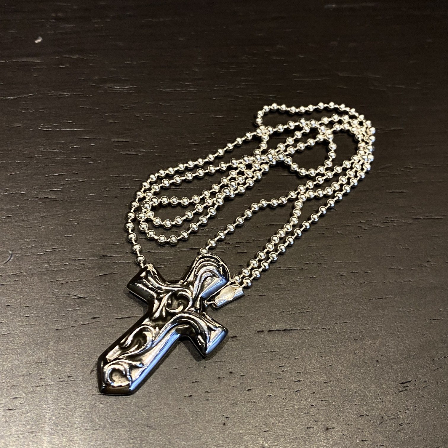 CHROME HEARTS クロムハーツ ブドウの木十字架ネックレス（CHROME HEARTS 123）