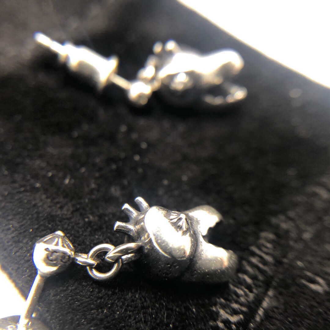 CHROME HEARTS クロムハーツ 恐竜ピアス（CHROME HEARTS 128）
