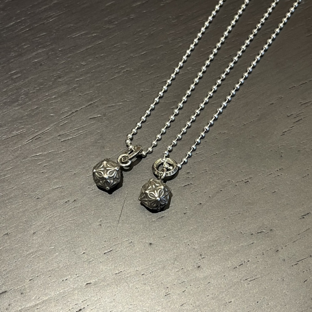 CHROME HEARTS クロムハーツ シックス スクエア クロス ダイス ネックレス（CHROME HEARTS 144）