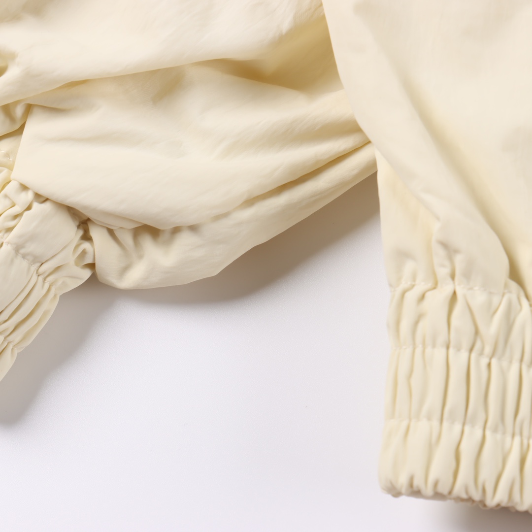 Balenciaga FW23 Logo letter print sun protection jacket（CS33B06）