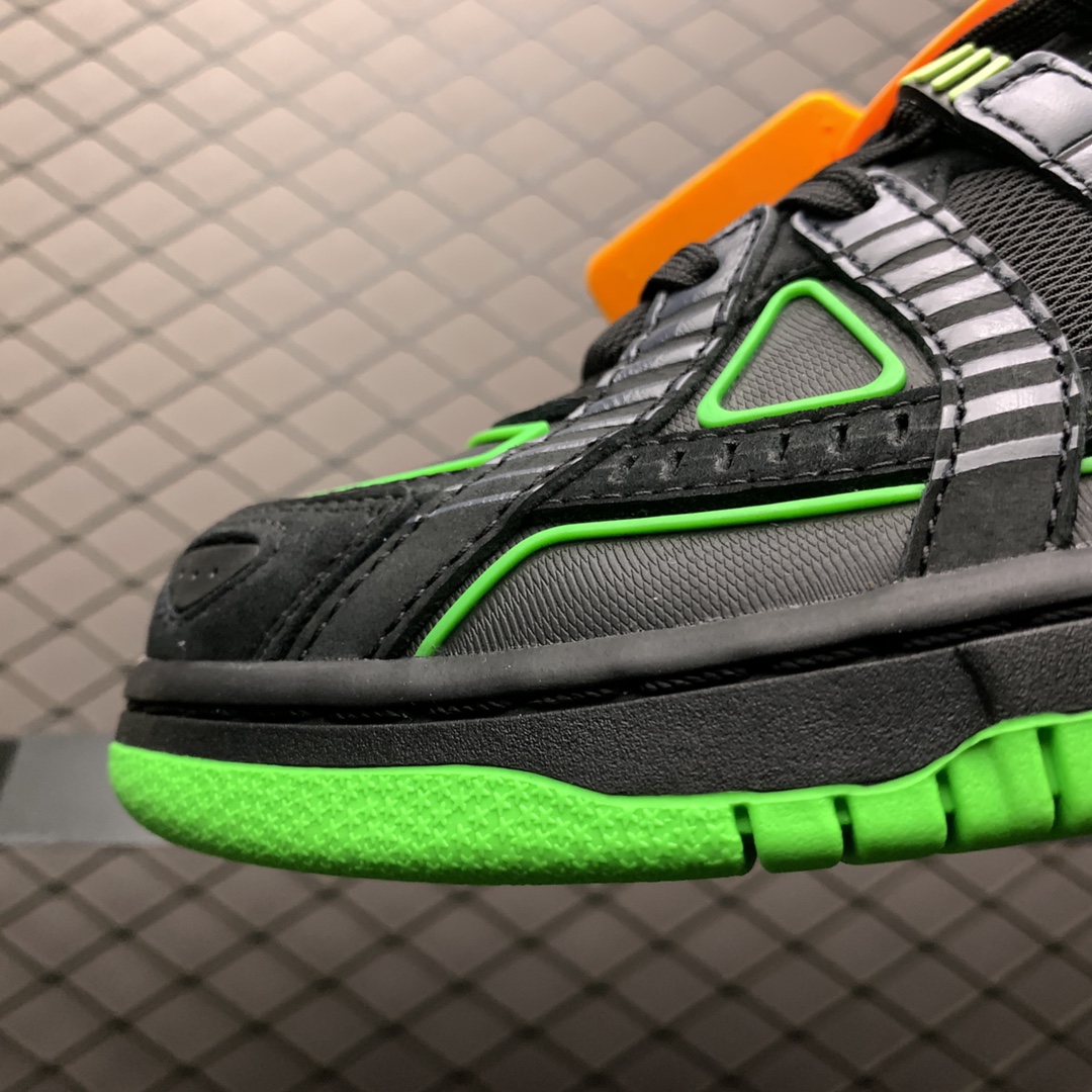 Off-White × Nike Air Rubber Dunk "Black/Green Strike"（CU6015-001）