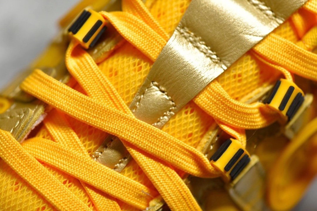 Off-White × Nike Air Rubber Dunk "University Gold"（CU6015-700）