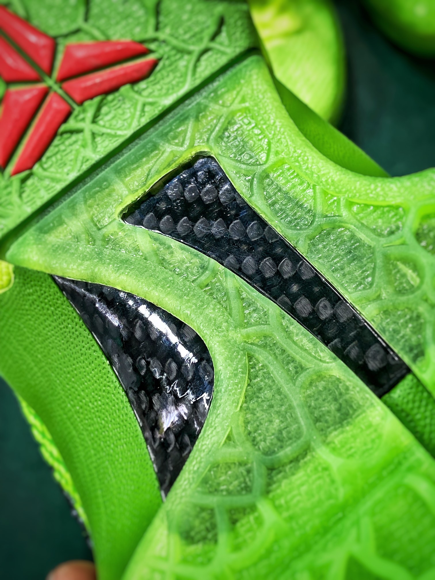 Nike Kobe 6 Protro "Grinch"  （CW2190-300）