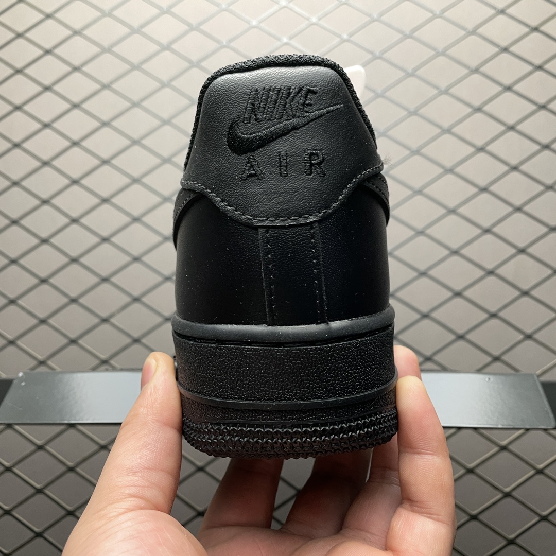 ナイキ エアフォース1/ Nike Air Force 1 Low 07 "Black"( CW2288-001)