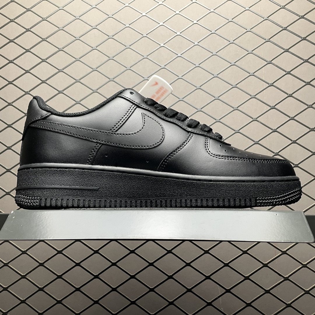 ナイキ エアフォース1/ Nike Air Force 1 Low 07 "Black"( CW2288-001)