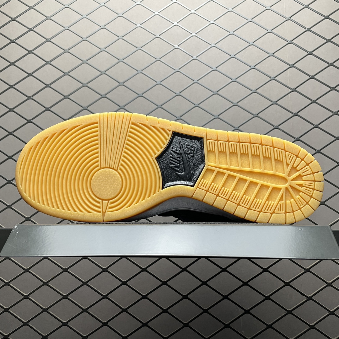 Nike SB Dunk Low Orange Label "Obsidian/Black-Light Gum Brown"(CW7463-401)