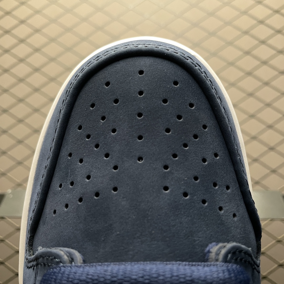 Nike SB Dunk Low Orange Label "Obsidian/Black-Light Gum Brown"(CW7463-401)