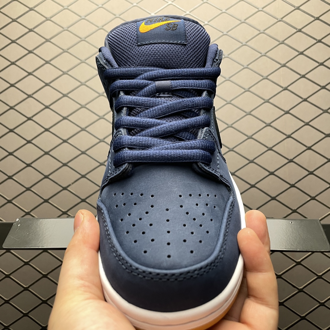 Nike SB Dunk Low Orange Label "Obsidian/Black-Light Gum Brown"(CW7463-401)