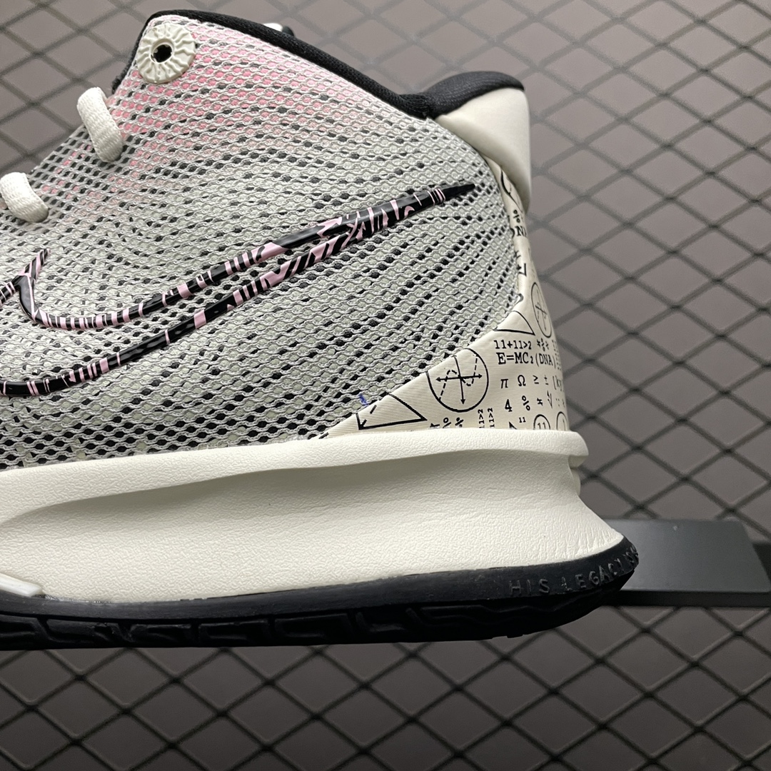 Nike Kyrie 7 "Pale Ivory"（CZ0143-100）