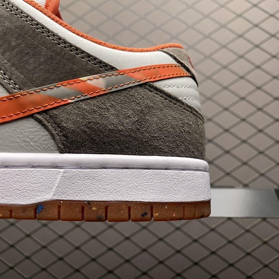Crushed Skate Shop × Nike SB Dunk Low QS "Olive Grey/Mantra Orange"（ DH7782-001）