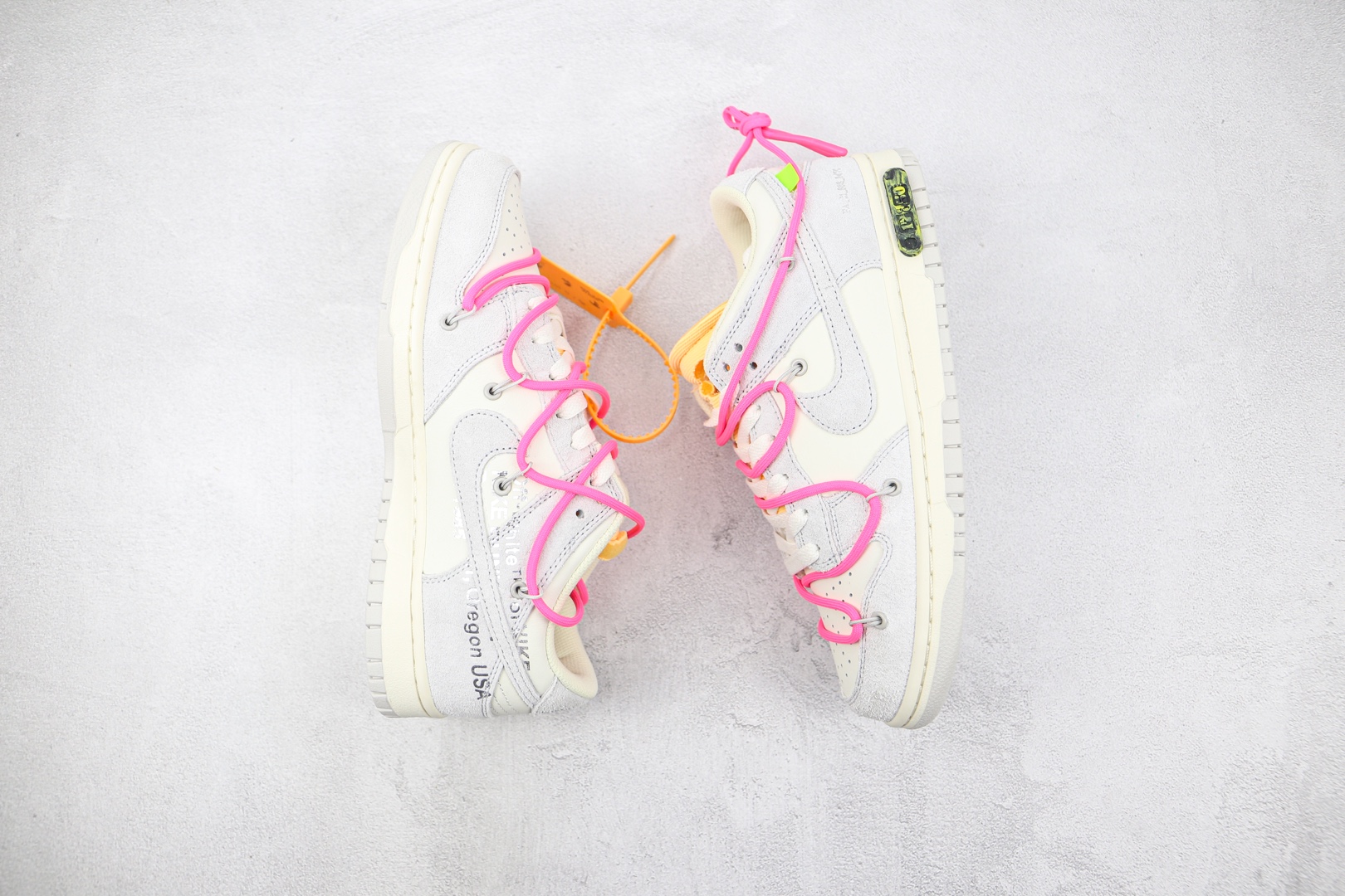Off-White × Nike Dunk Low "Sail/Neutral Gray/Hyper Pink" (DJ0950-117)