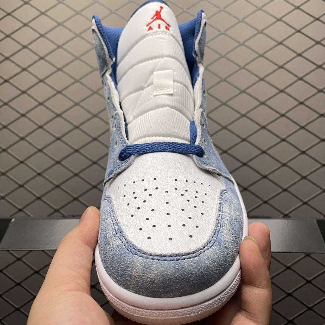 Nike Air Jordan 1 Mid SE 