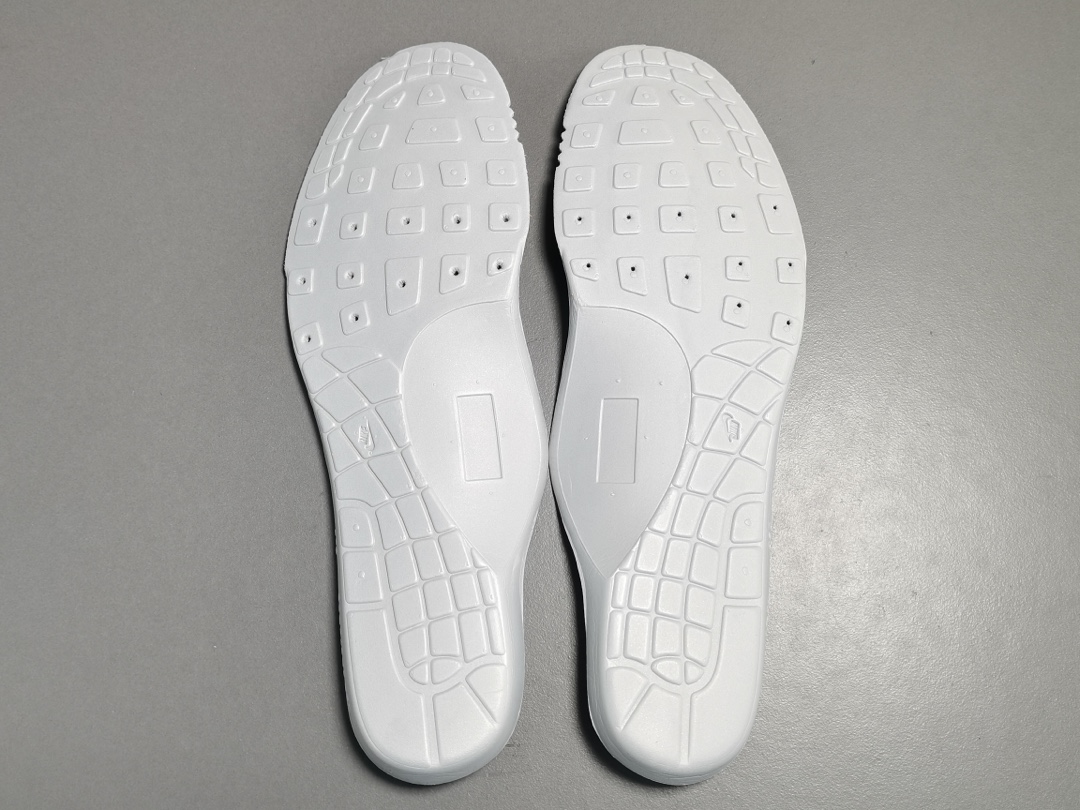 Travis Scott × Nike Air Max 1 "CACT.US Brown"（DO9392-200）