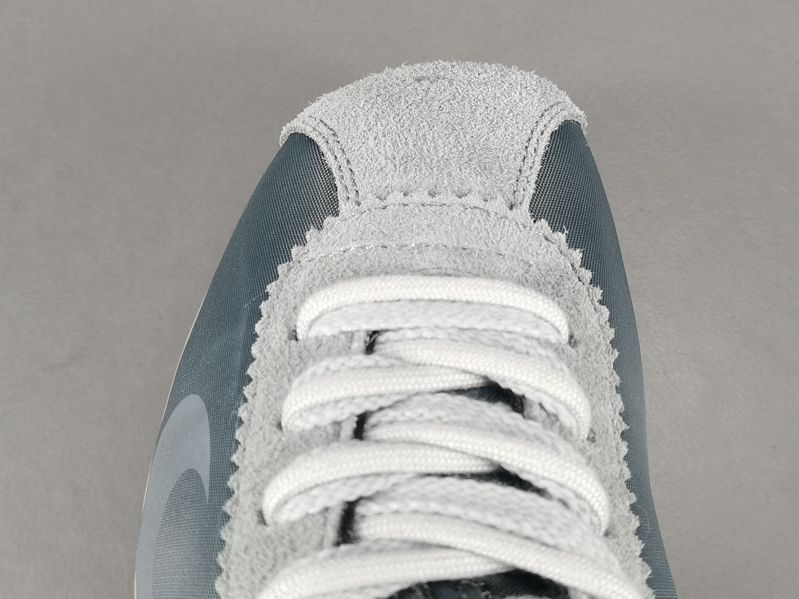 sacai × Nike Zoom Cortez "Iron Grey" (DQ0581-001)