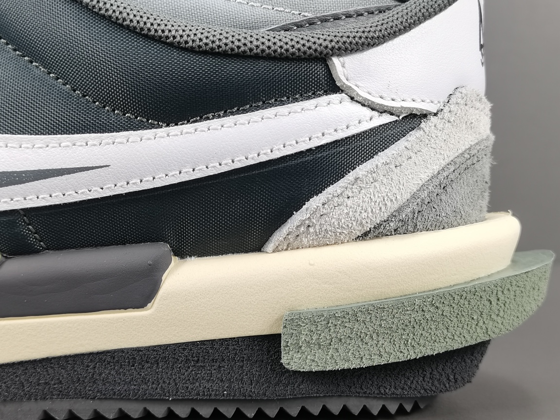 sacai × Nike Zoom Cortez "Iron Grey" (DQ0581-001)