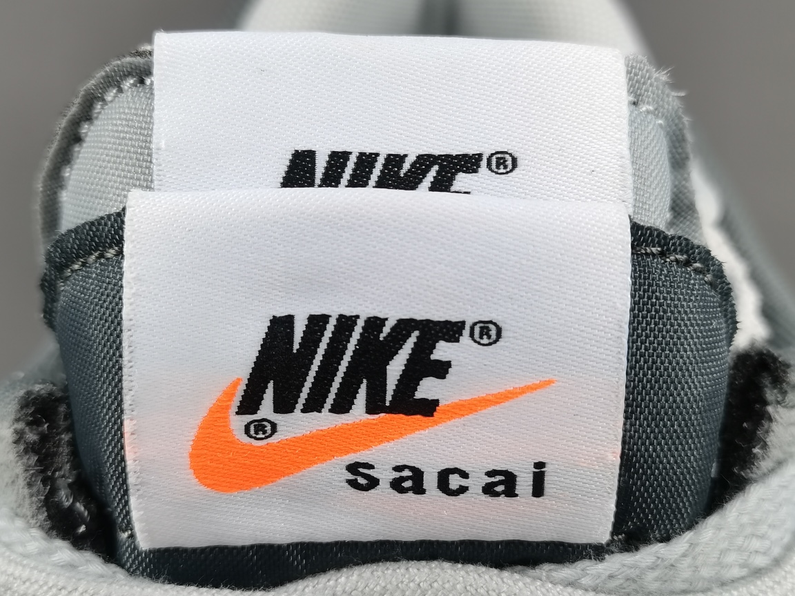 sacai × Nike Zoom Cortez "Iron Grey" (DQ0581-001)