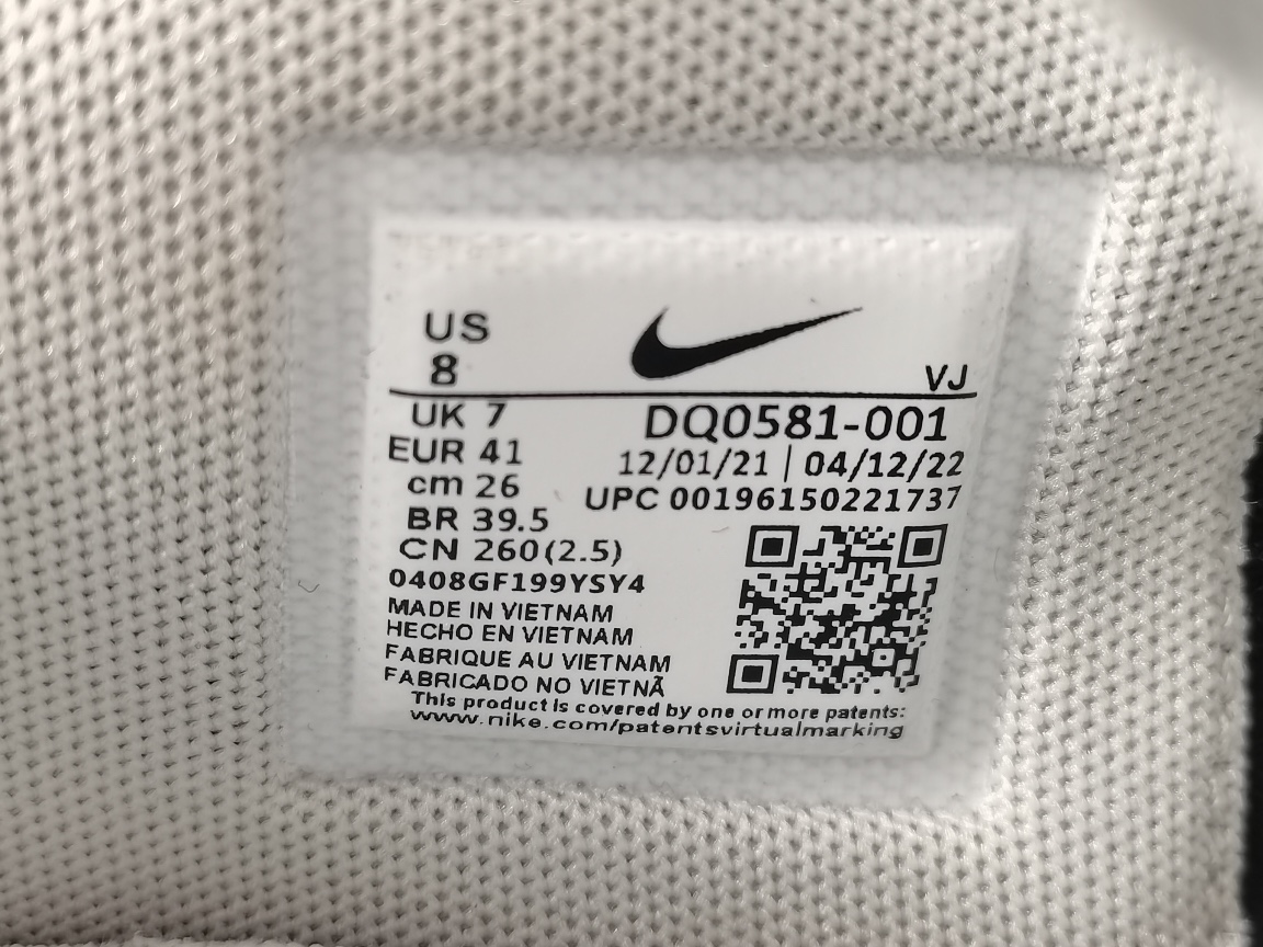 sacai × Nike Zoom Cortez "Iron Grey" (DQ0581-001)