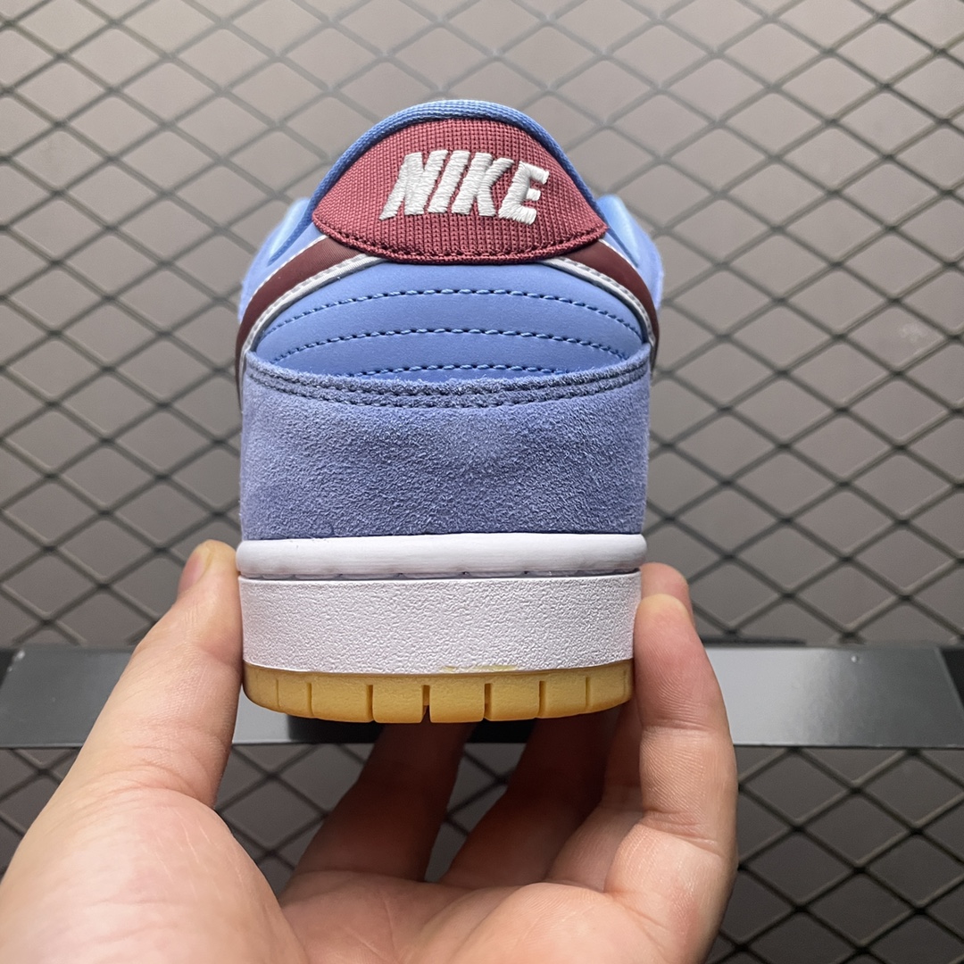 Nike SB Dunk Low Pro "Philadelphia Phillies/Valor Blue and Team Maroon"（ DQ4040-400）