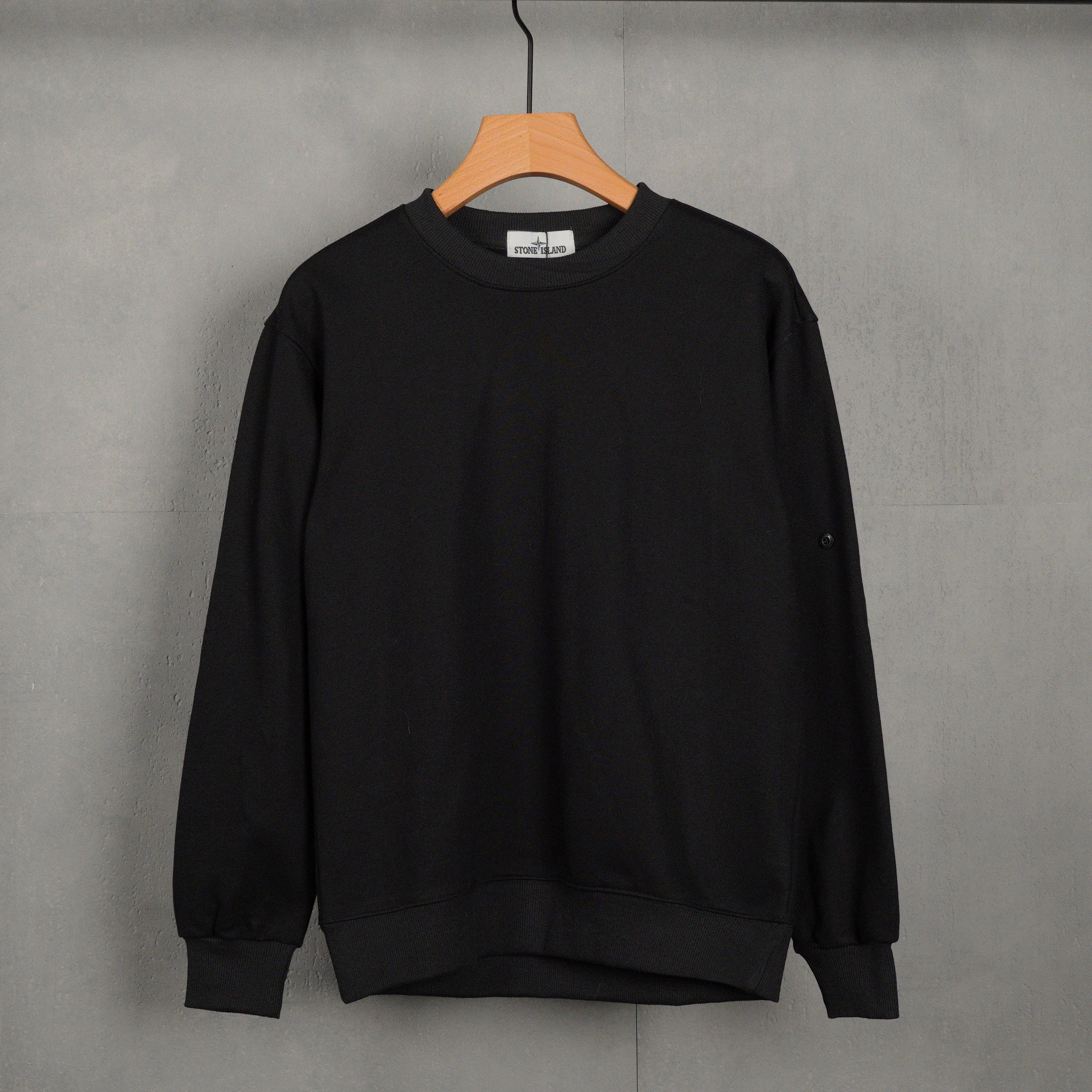 STONE ISLAND Garment Dyed Crew Sweatshirt（721563051-V0020）