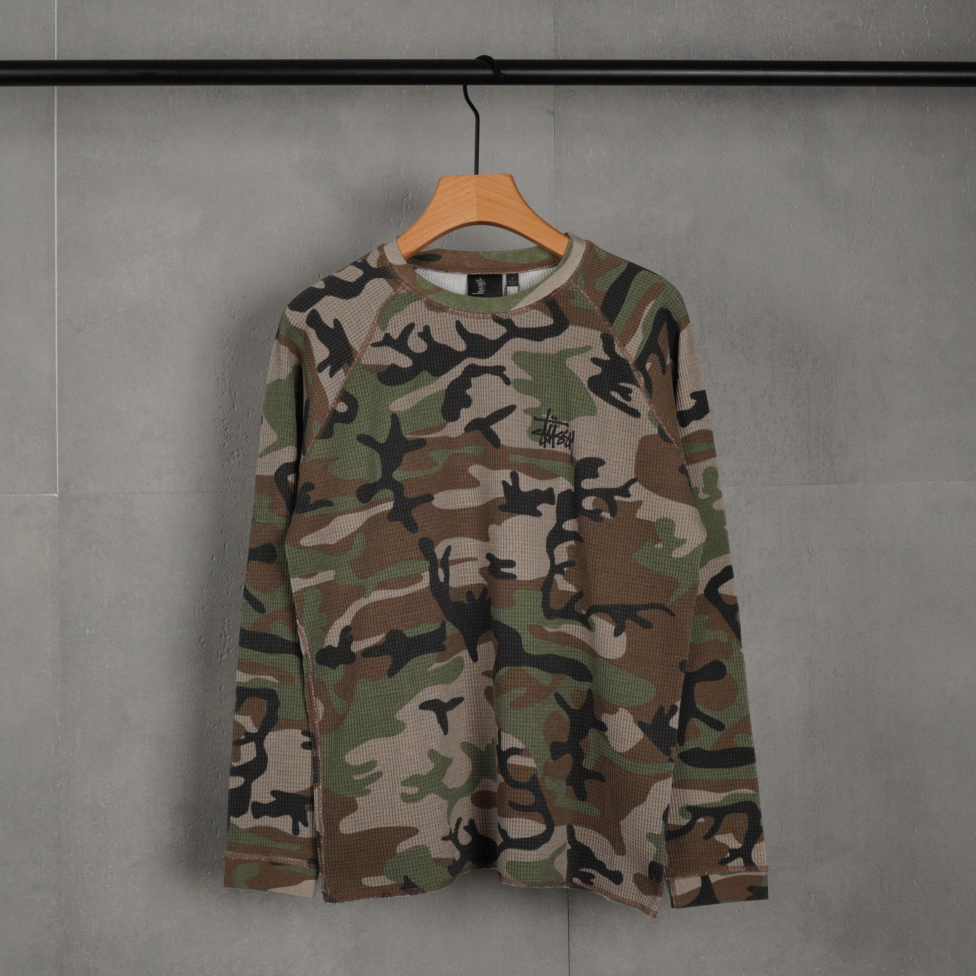 Stüssy Raglan Thermal Basic Sweatshirt（1140356）