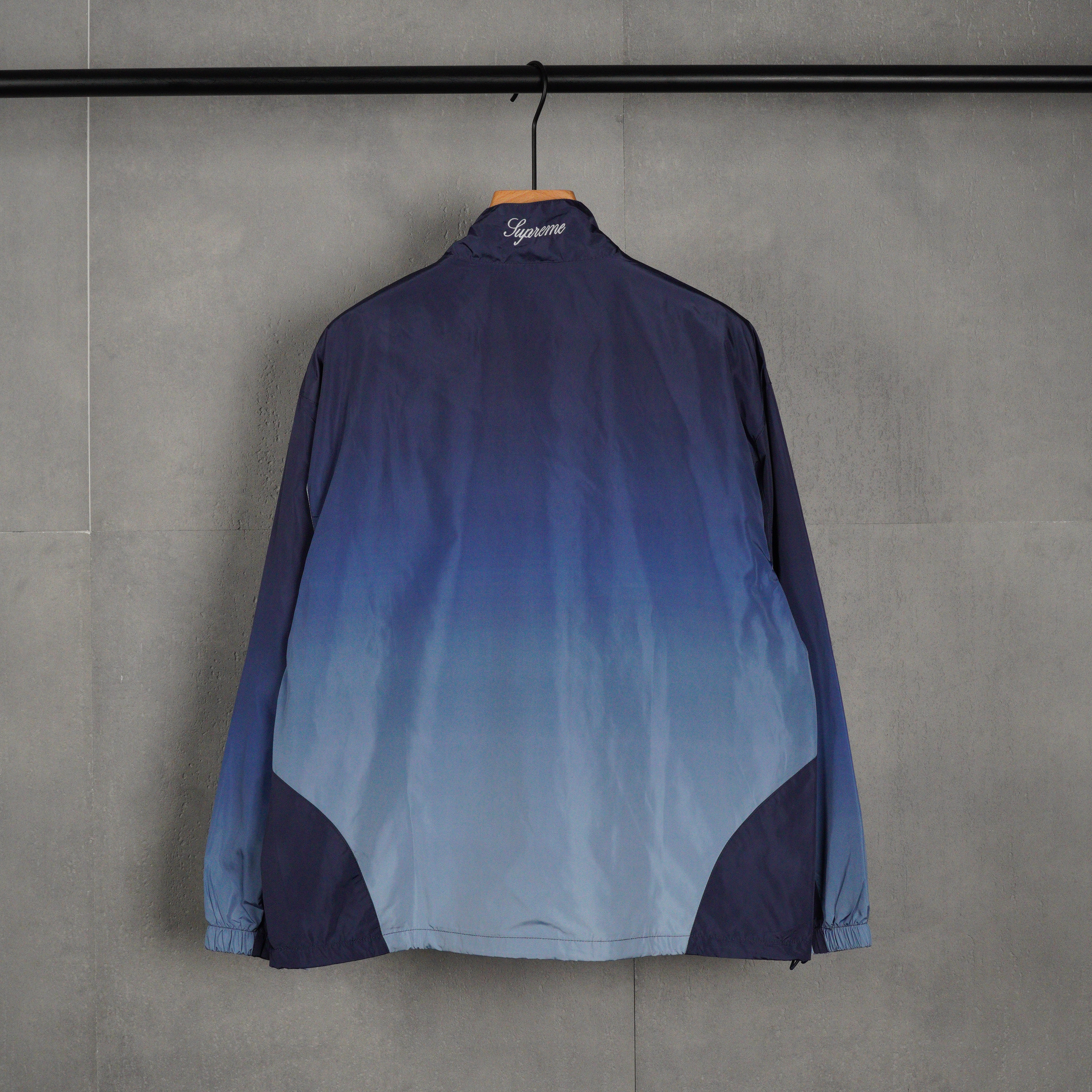 Supreme x Umbro Gradient Track Jacket "Black"（SUP-FW25-026）