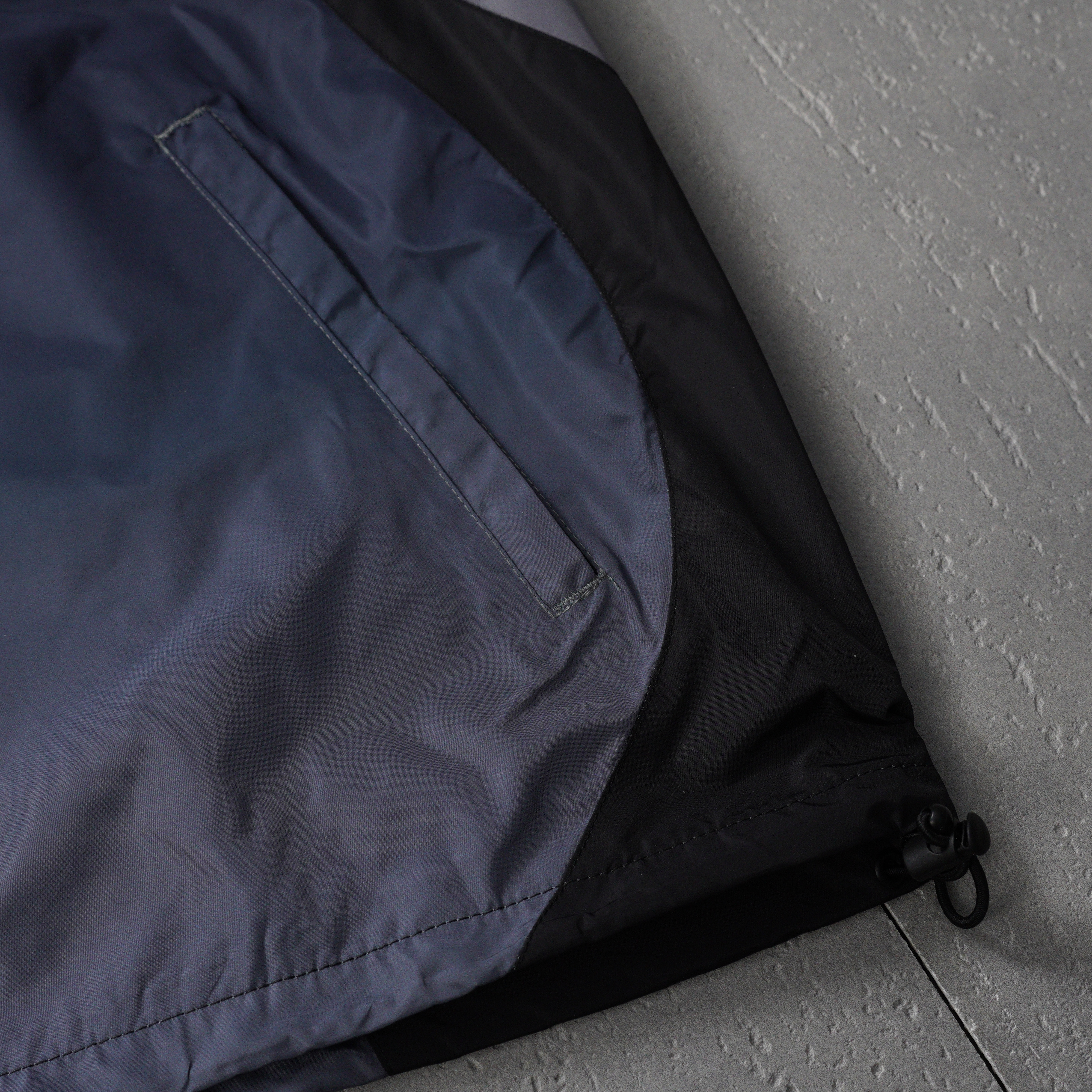 Supreme x Umbro Gradient Track Jacket "Black"（SUP-FW25-026）