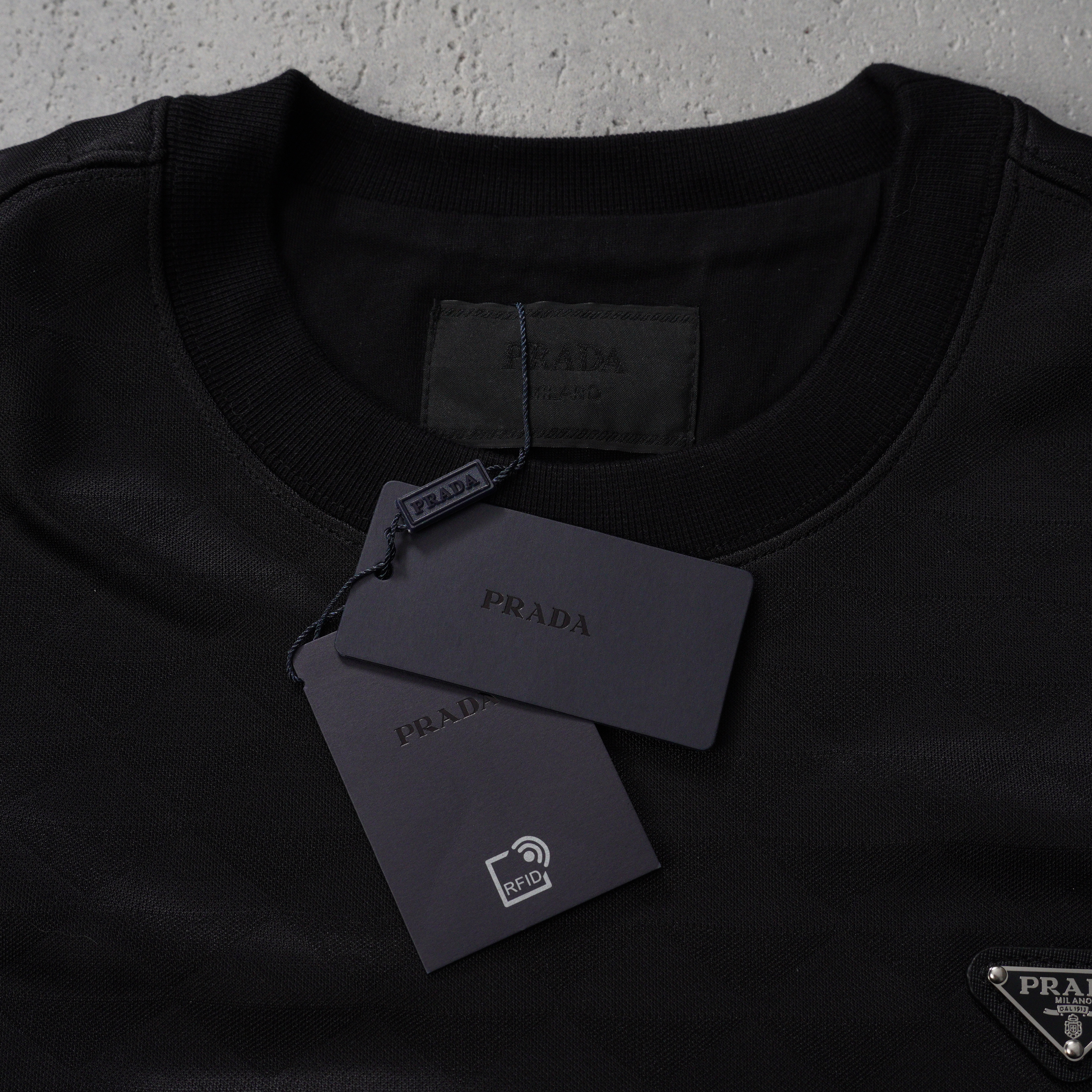 PRADA Monogram Sweatshirt with Triangle Logo (UJL67B-147M-F0002-S-OOO）