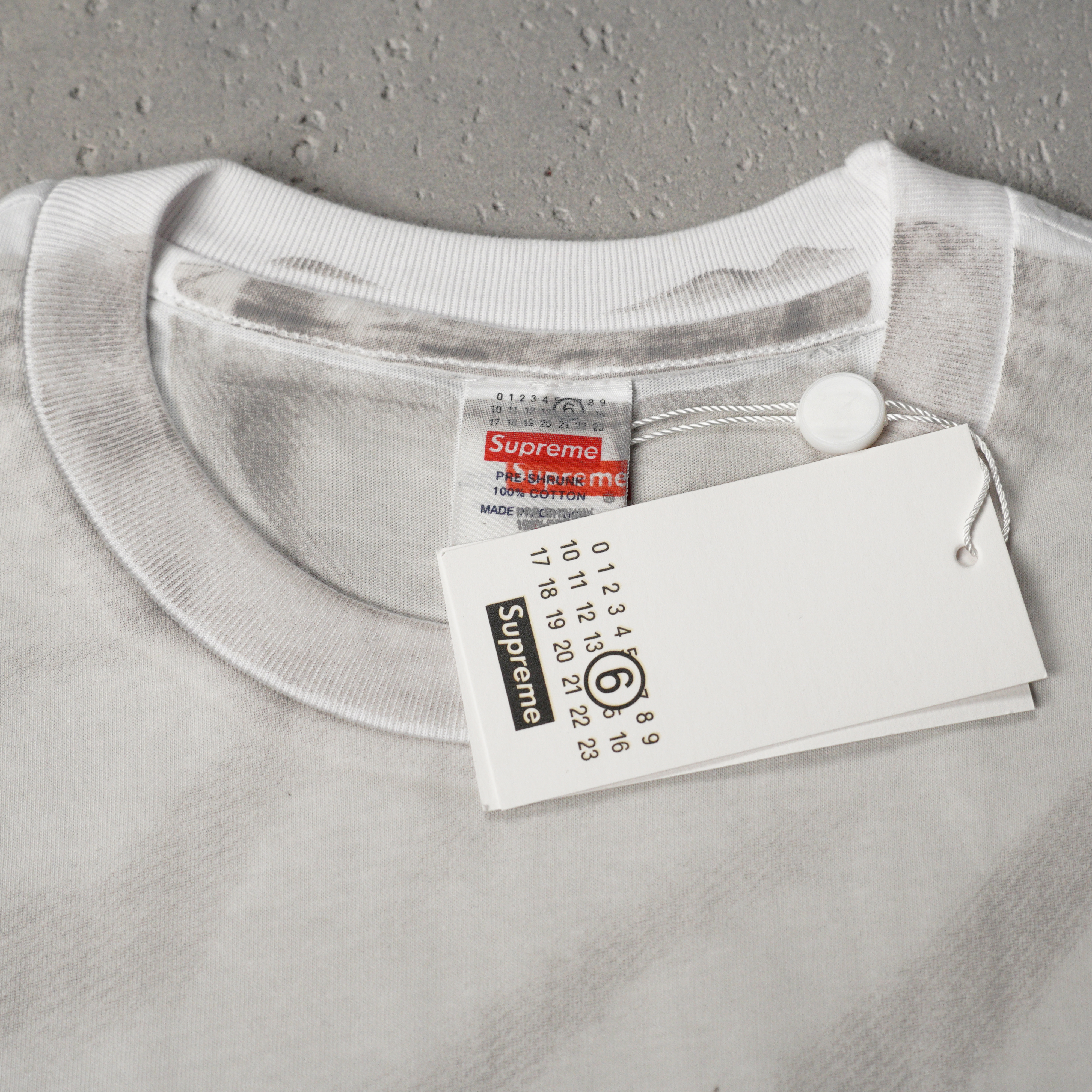 Supreme x MM6 Maison Margiela Box Logo Tee "White"（SUP-SS24-166）