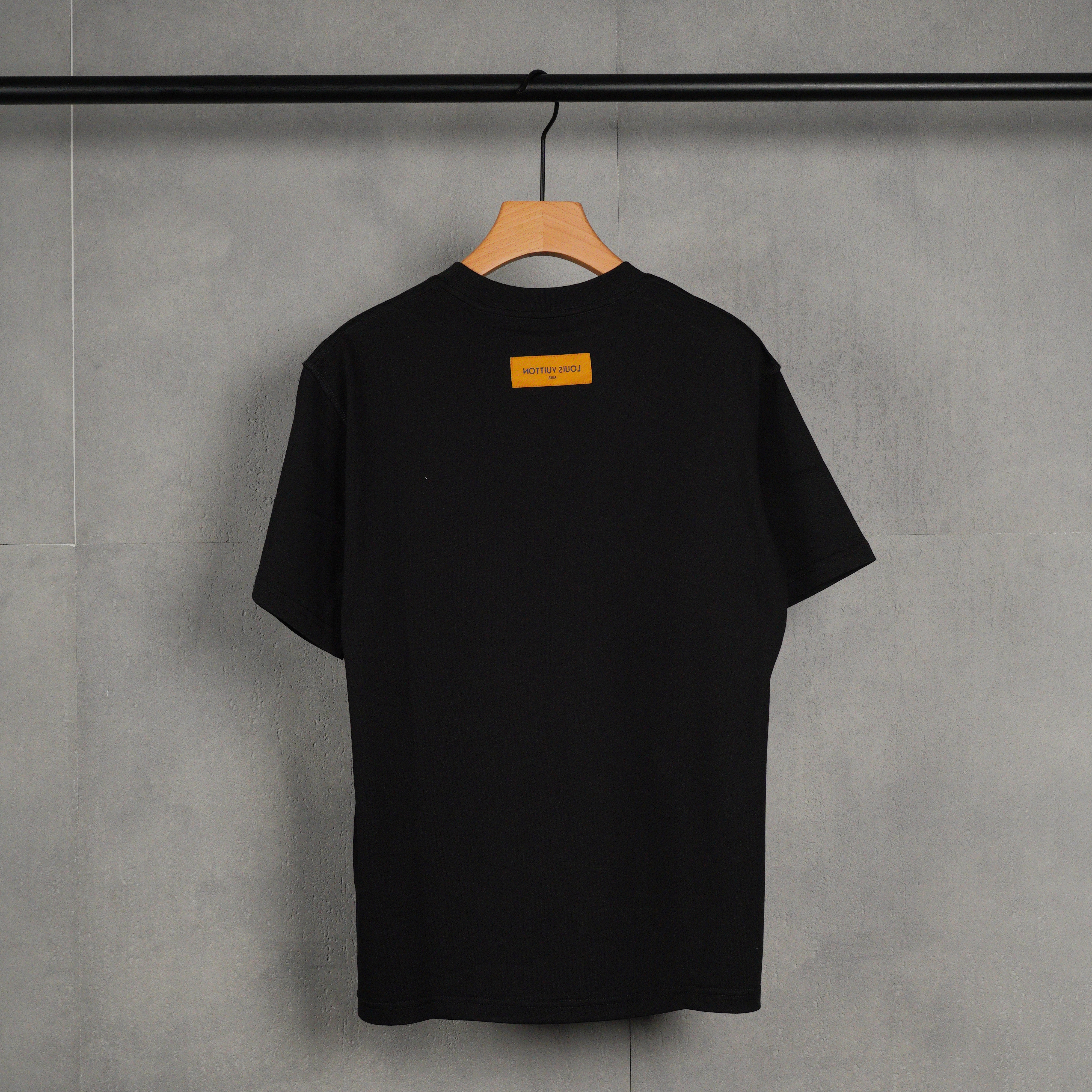 Louis Vuitton Embossed LV T-shirt（1AA5E0)