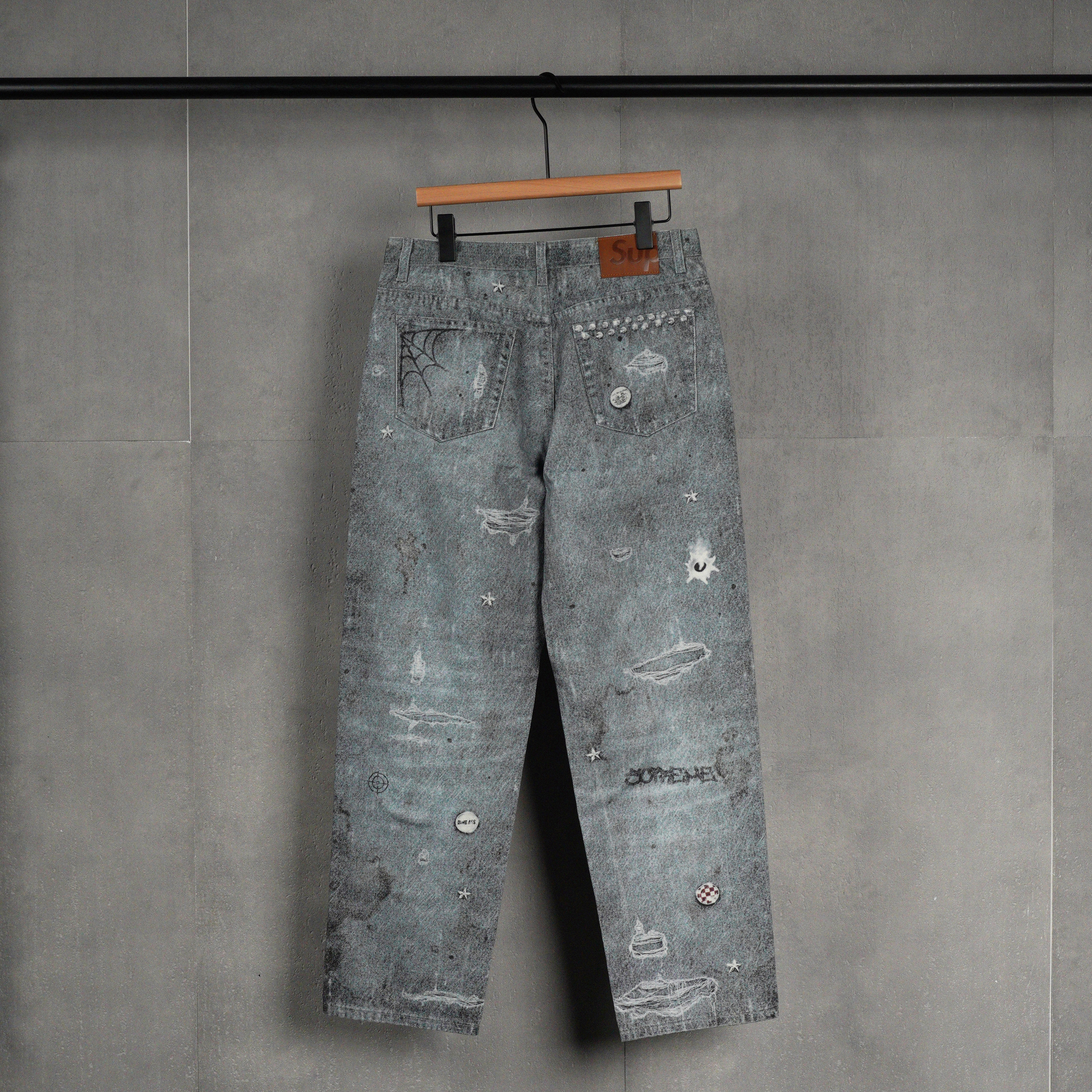 Supreme HJR Trompe L'oel Loose Fit Jean（SUP-FW24-185）