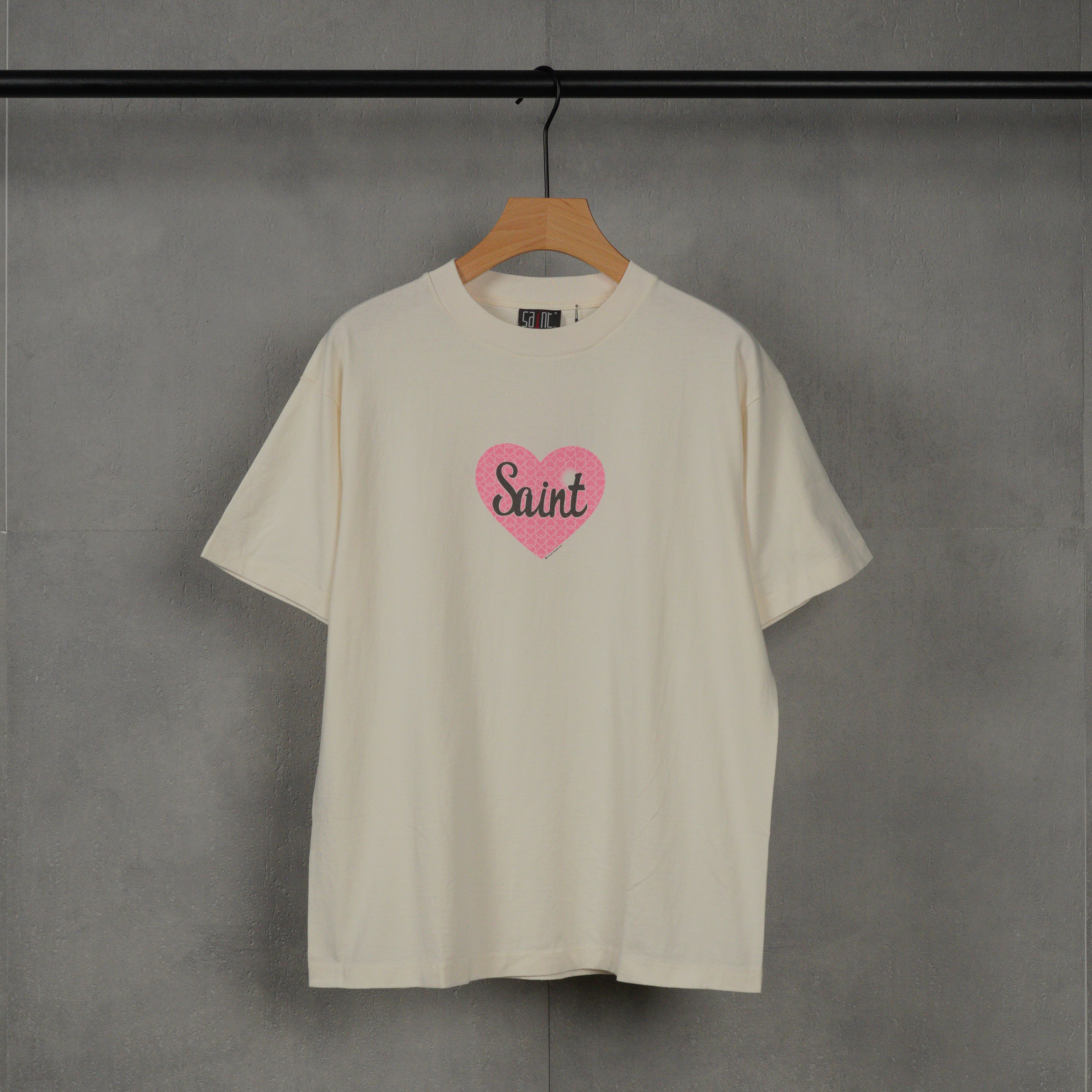 SAINT Mxxxxxx SS Tee Heart Saint "White"(SM-HR1-0000-019）