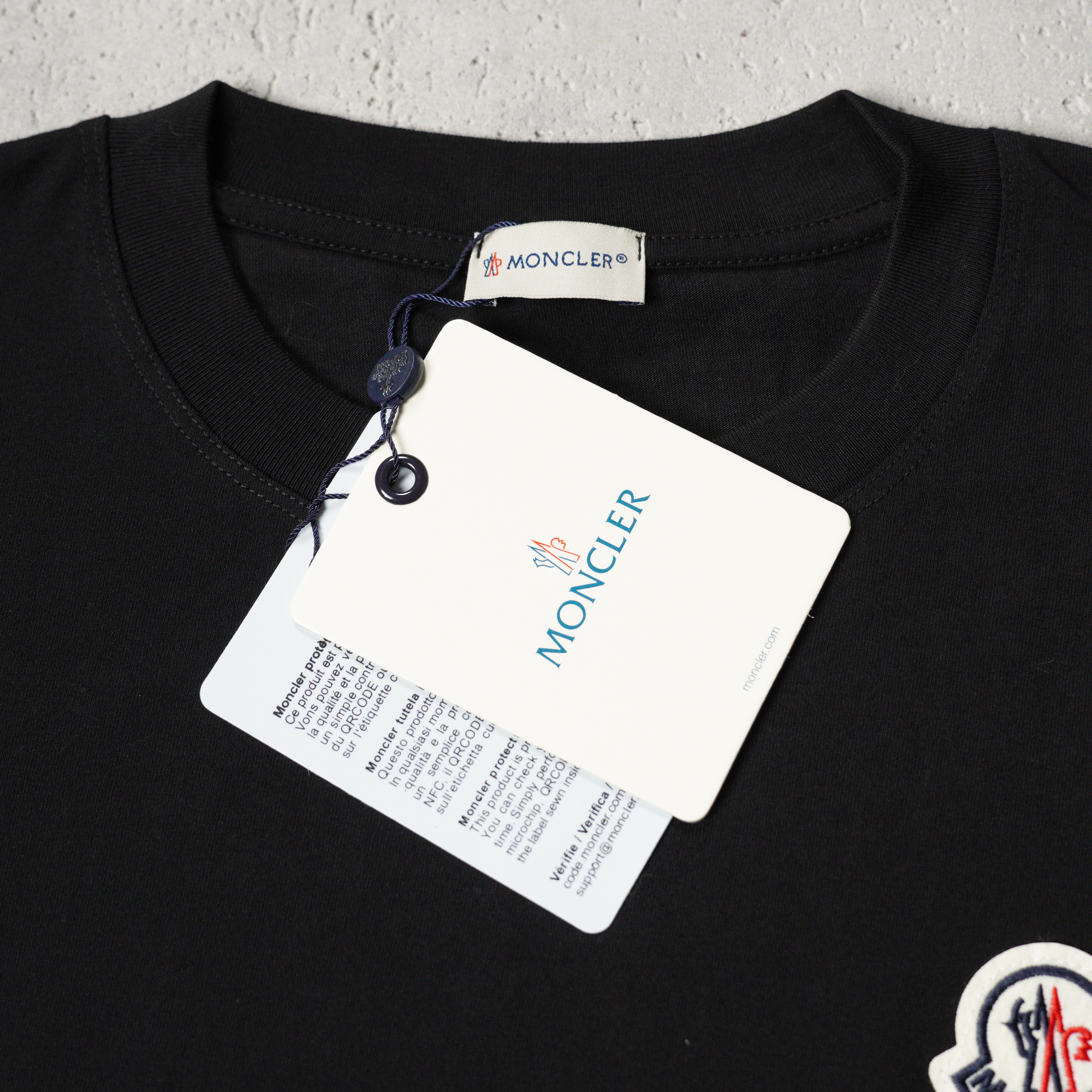 Moncler Logo Patch Pack  T-Shirt（J10918C00025829H83P3）