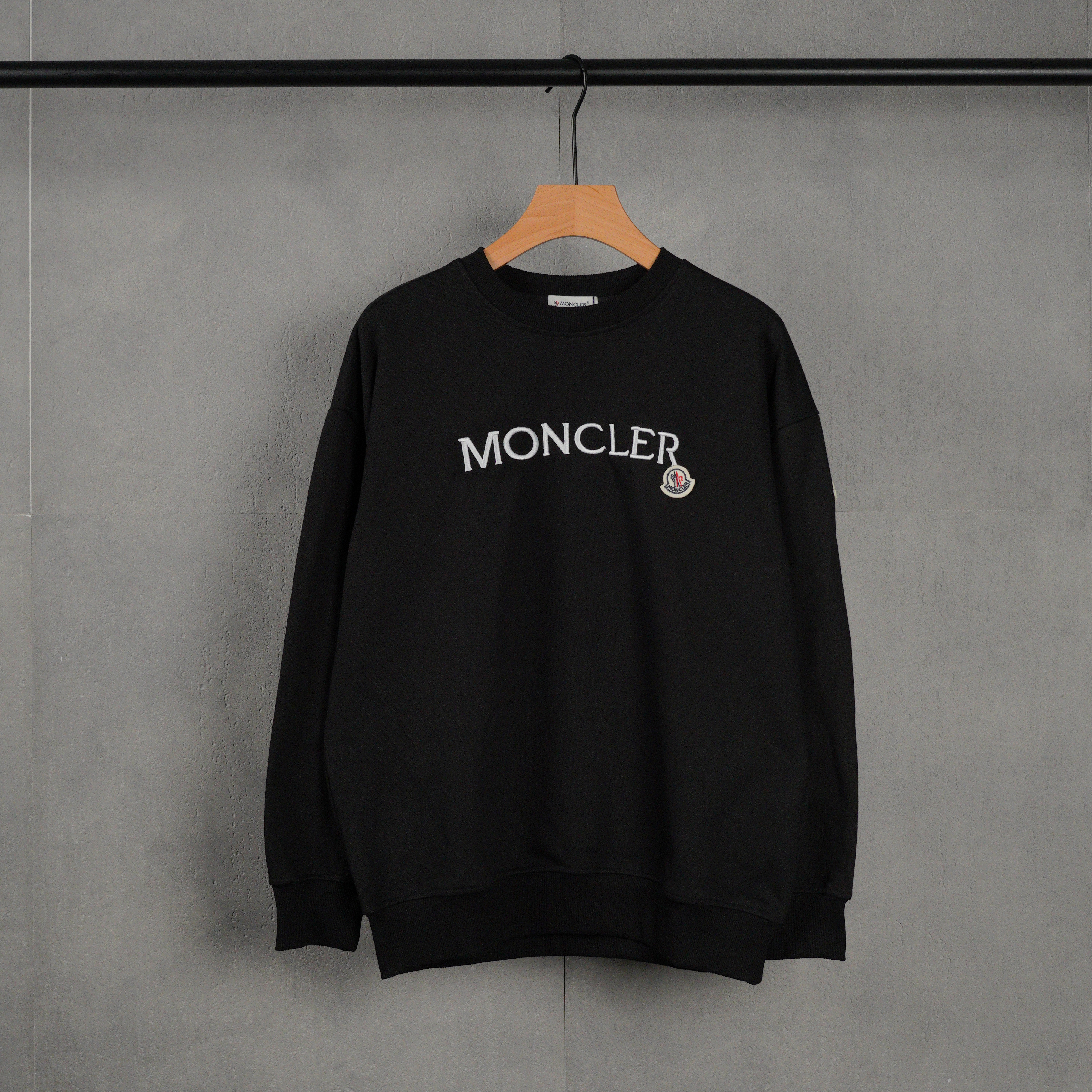 MONCLER lettering embroidered logo hoodie（MK9980）