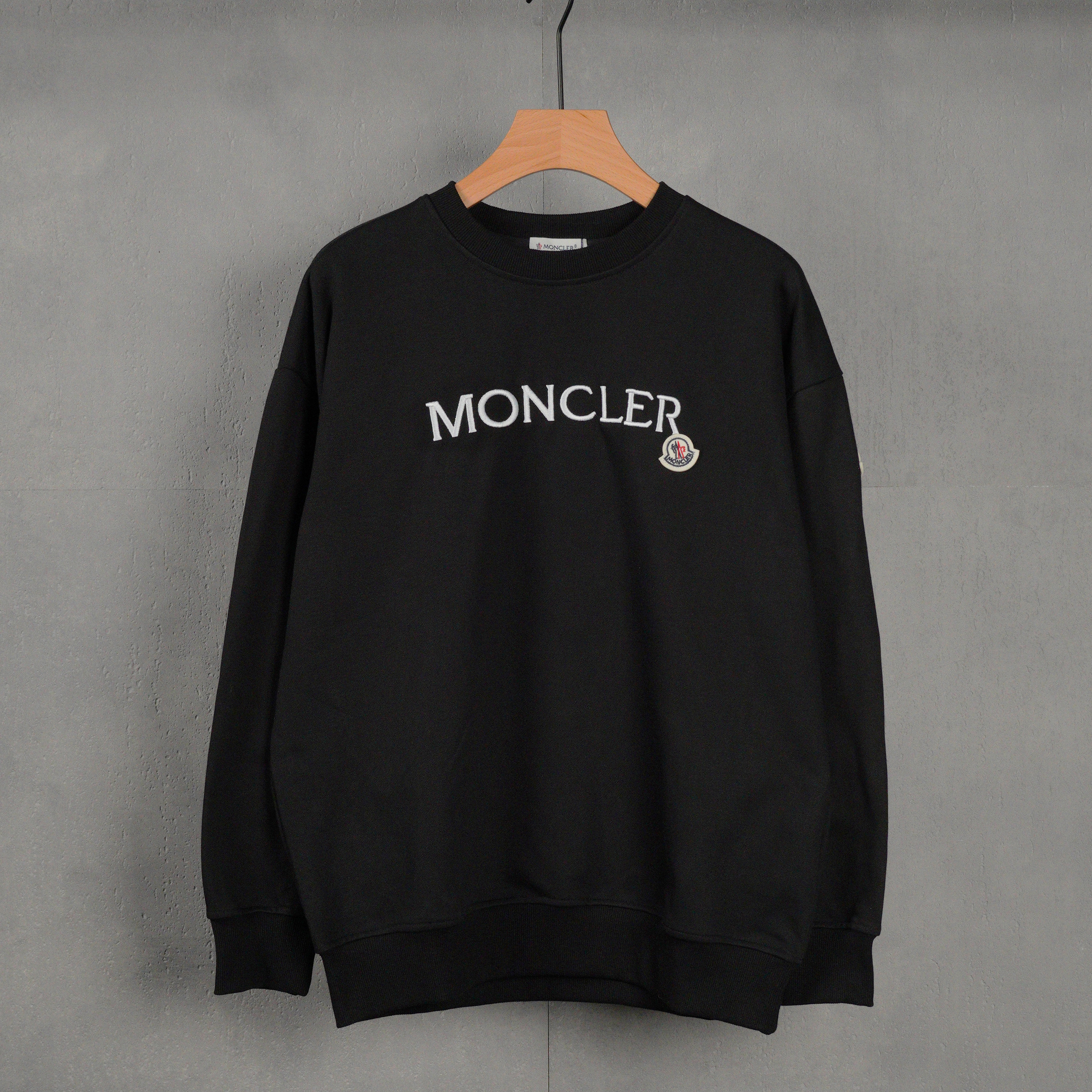 MONCLER lettering embroidered logo hoodie（MK9980）